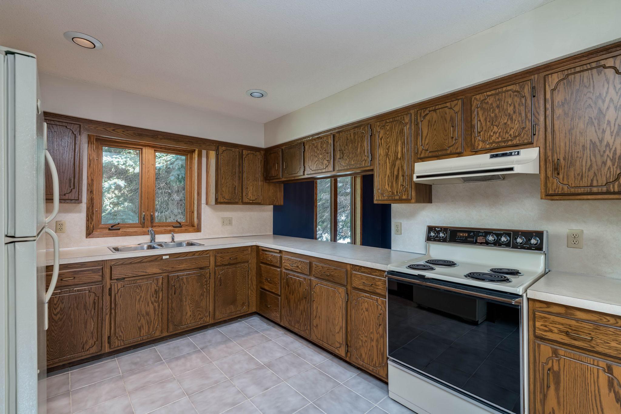 7044 Da Mar Estate Property Photo 14