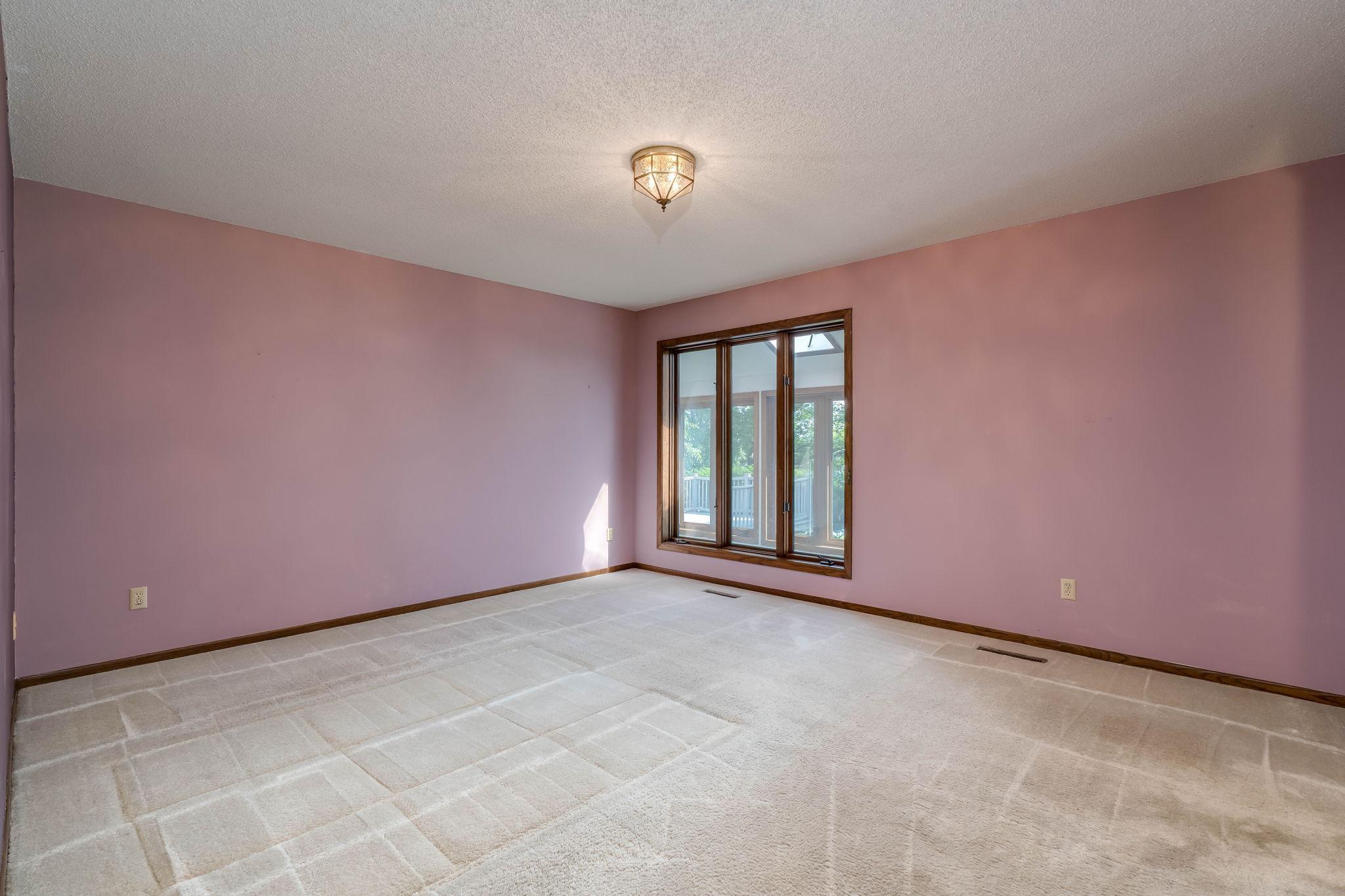 7044 Da Mar Estate Property Photo 17