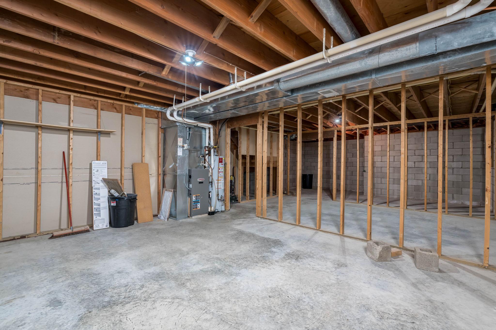 7044 Da Mar Estate Property Photo 31