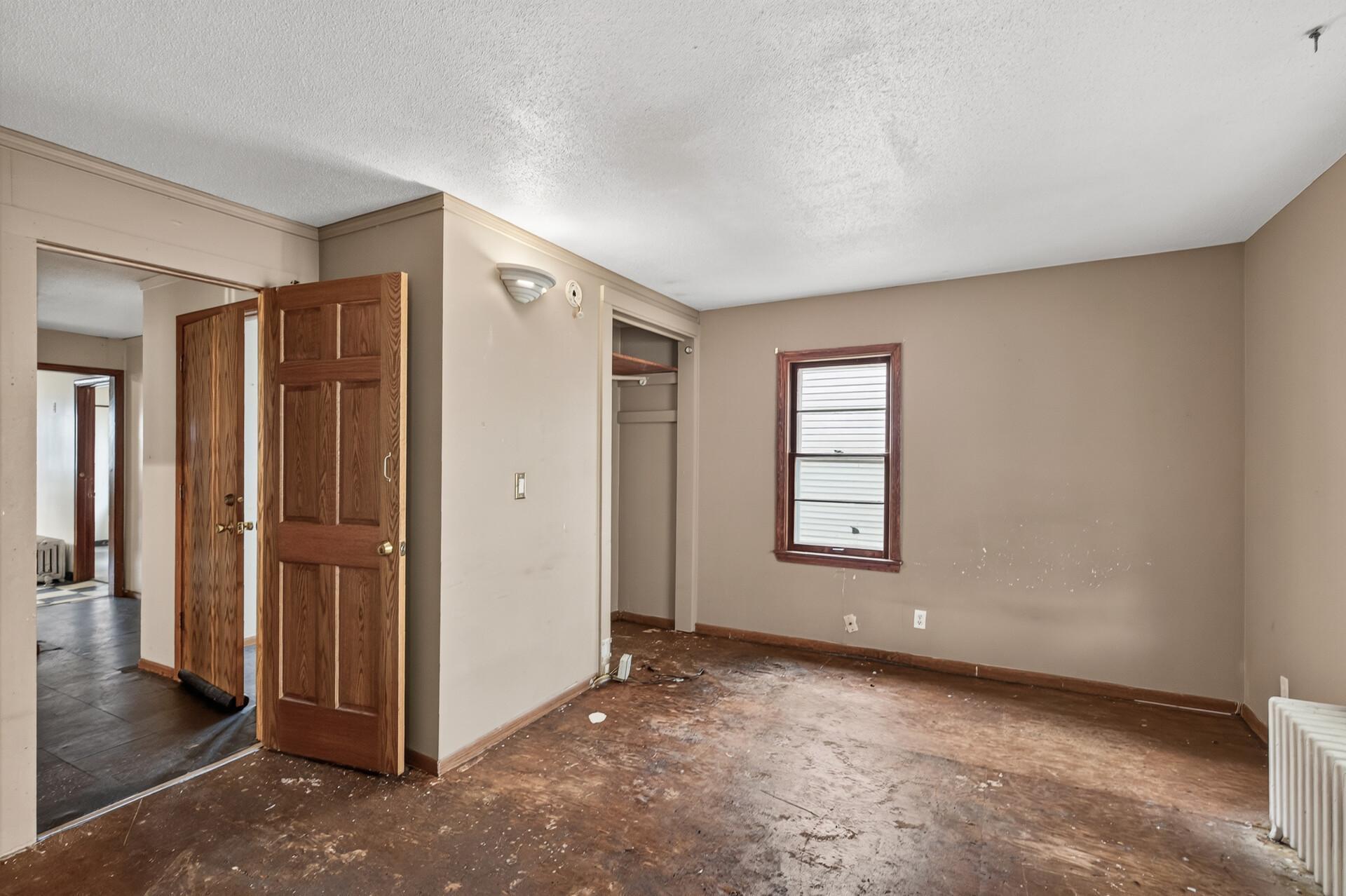 3305 Elliot Avenue Property Photo 6