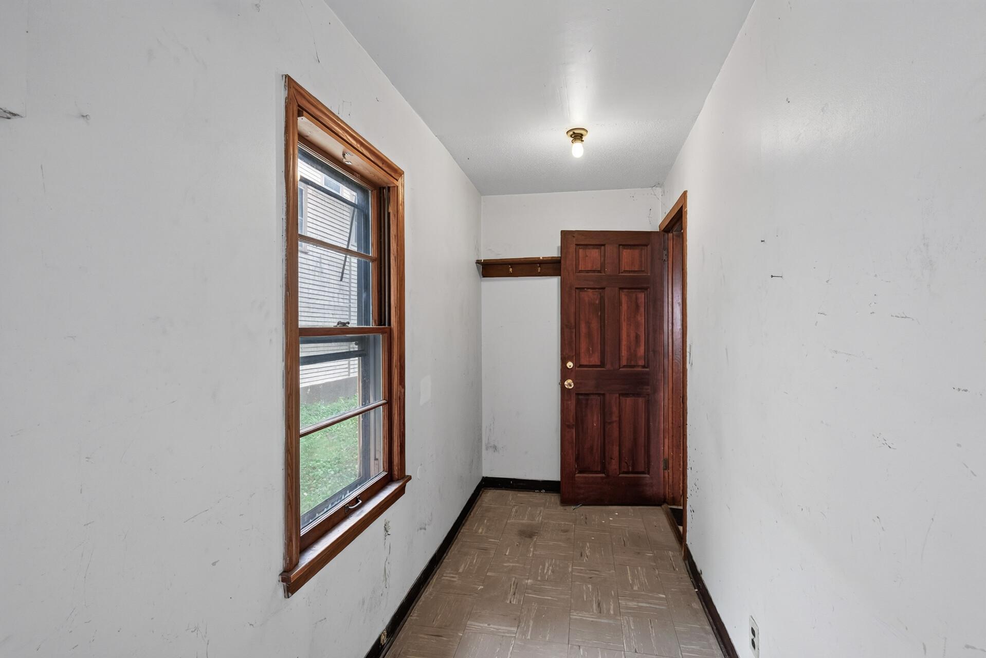 3305 Elliot Avenue Property Photo 13