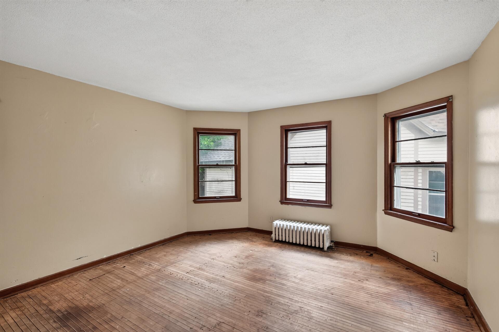 3305 Elliot Avenue Property Photo 19
