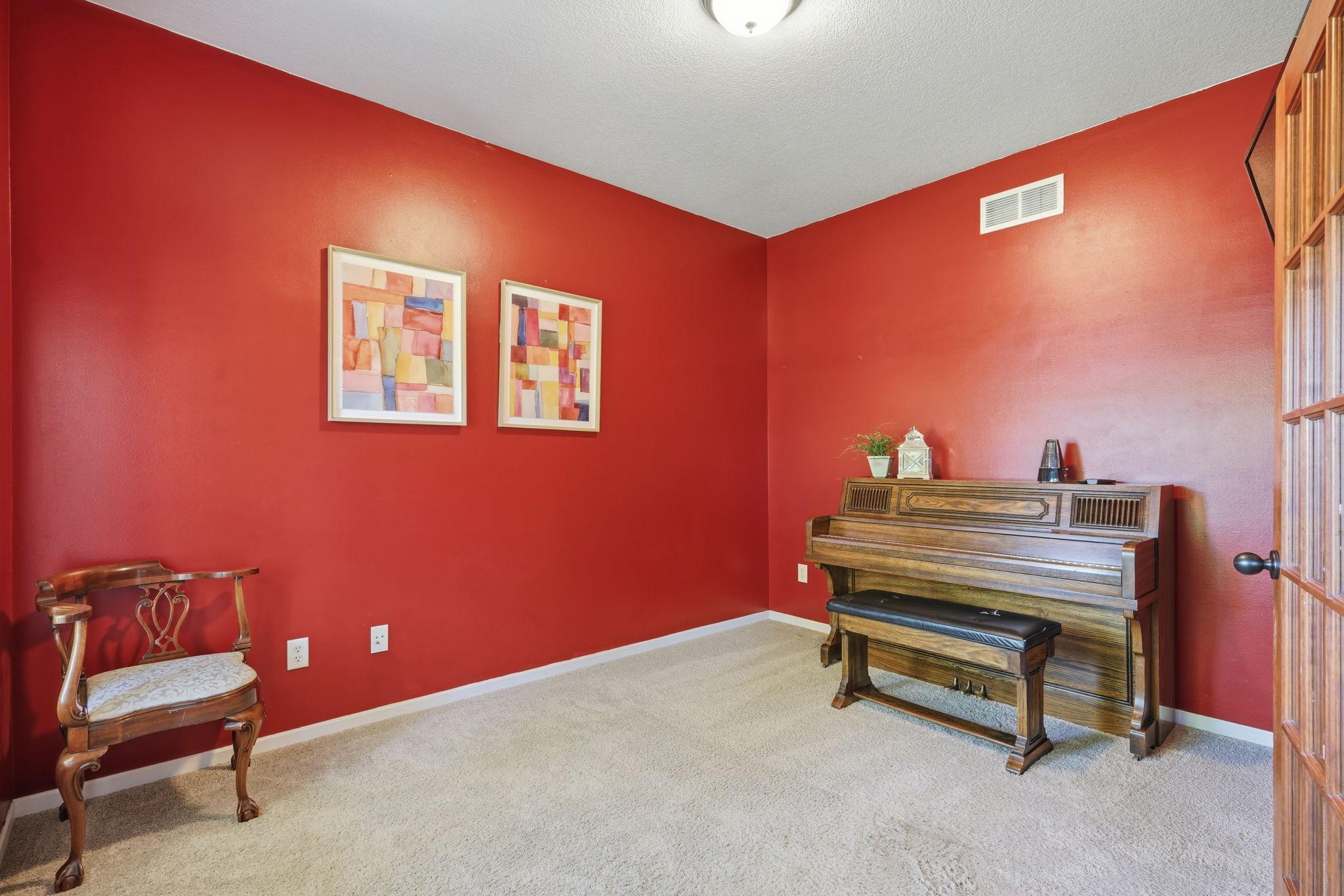3985 Games Drive Property Photo 10