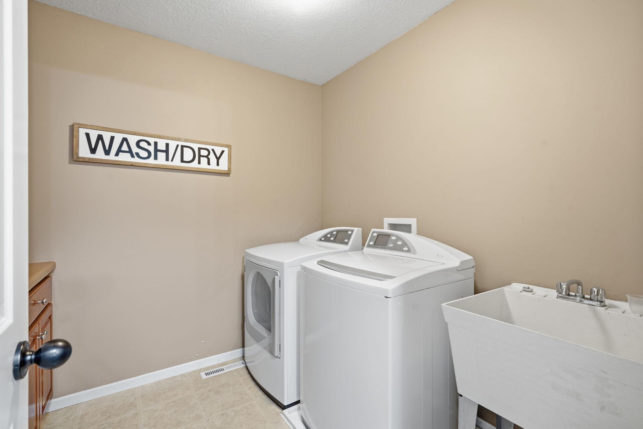 3985 Games Drive Property Photo 33