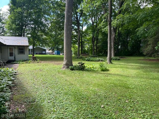 507 Birch Street E Property Photo 38