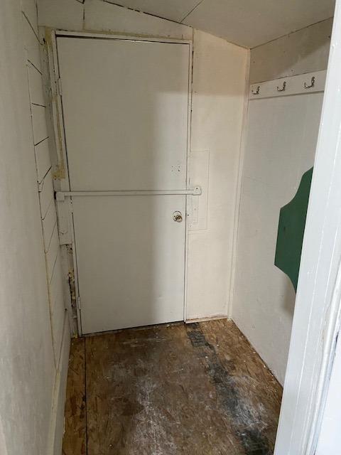 872 12th Street Property Photo 2