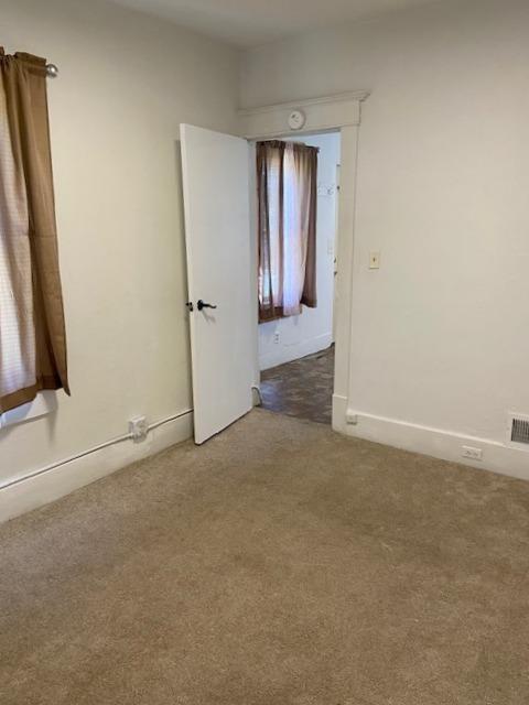 872 12th Street Property Photo 4