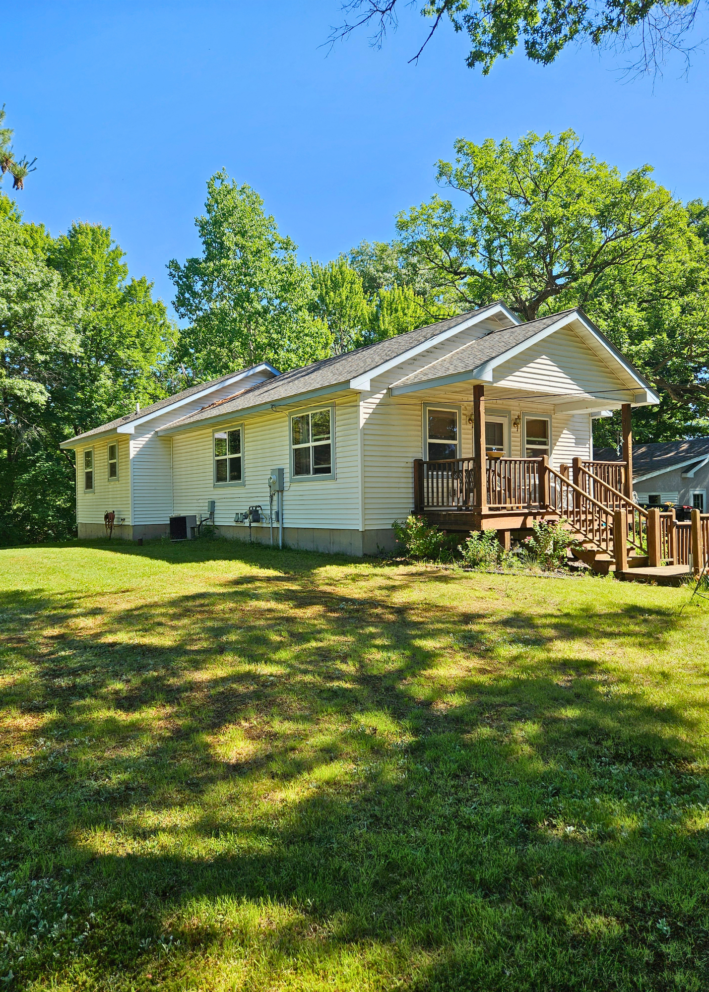 229 Summit Avenue Property Photo 2