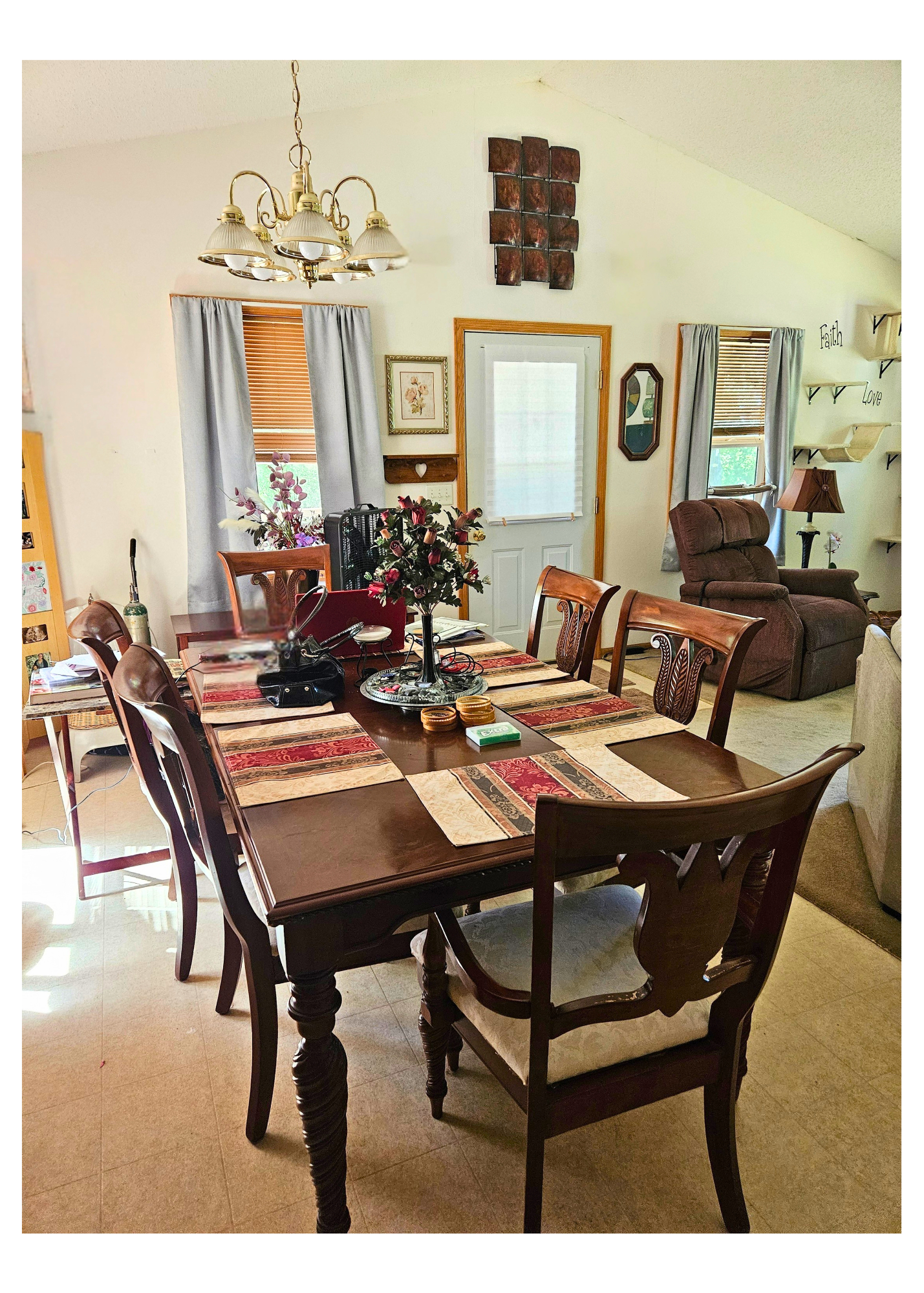 229 Summit Avenue Property Photo 4