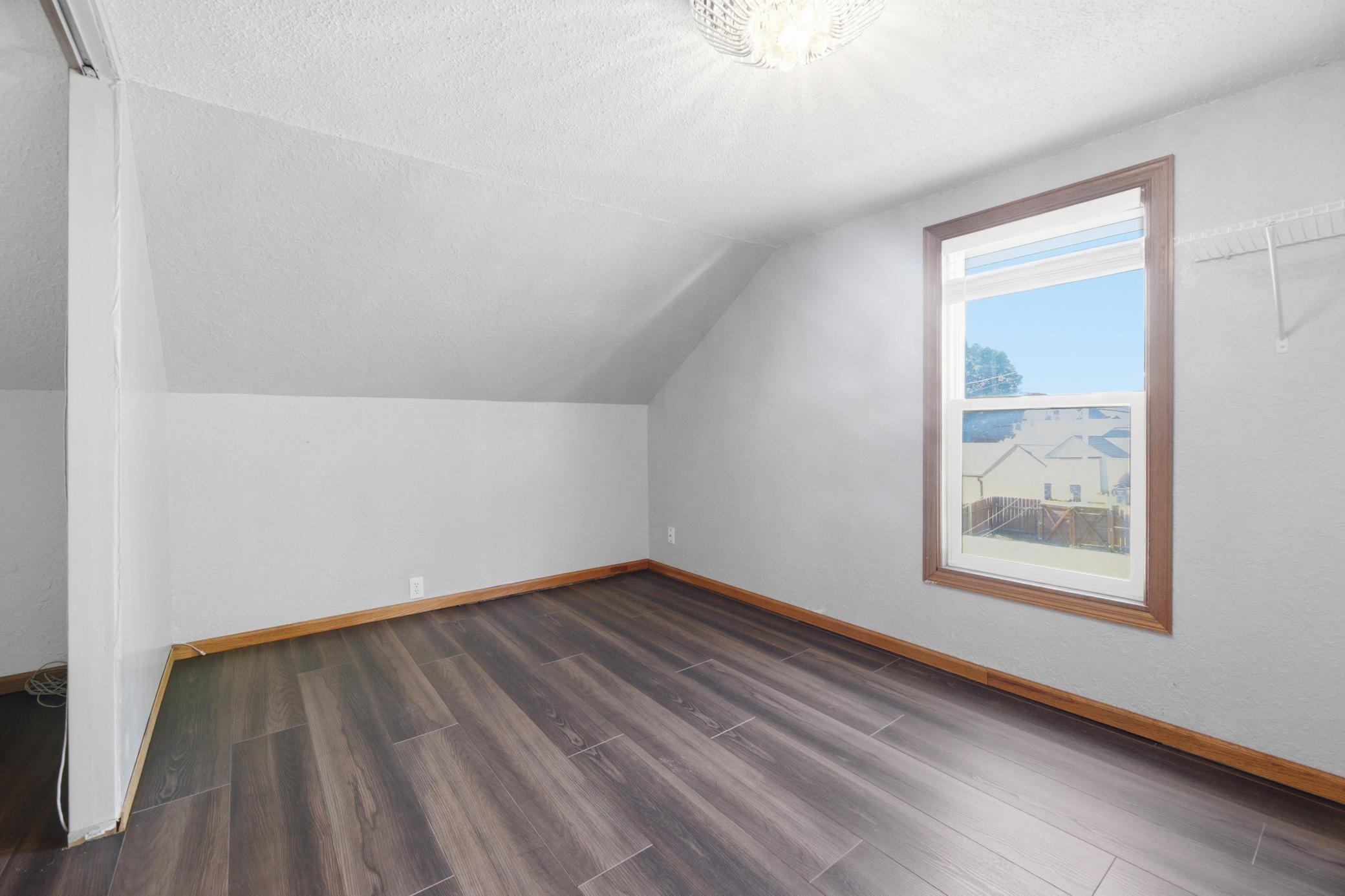 1722 Winnebago Street Property Photo 15