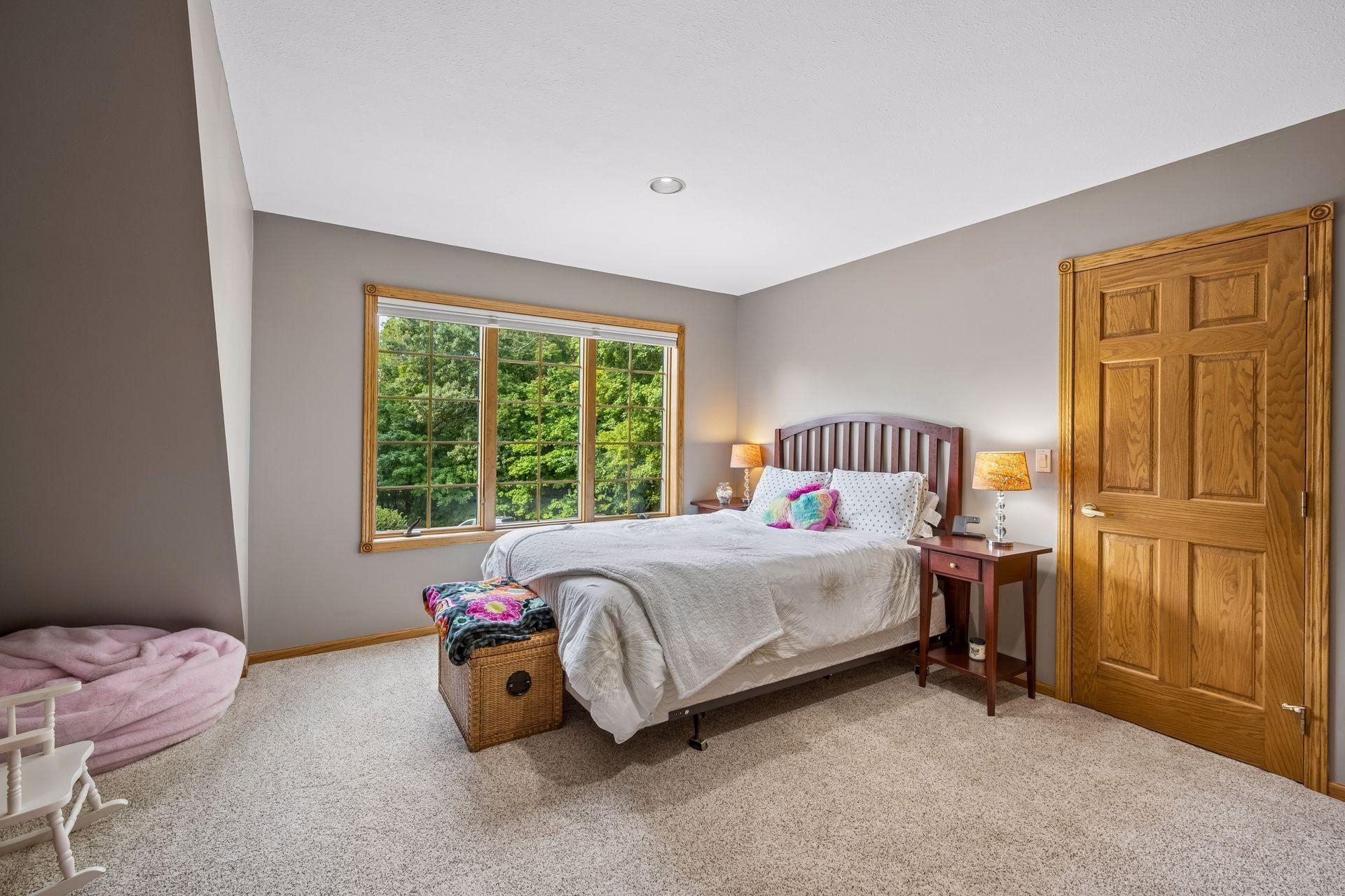2510 Hamlin Avenue Ne Property Photo 47