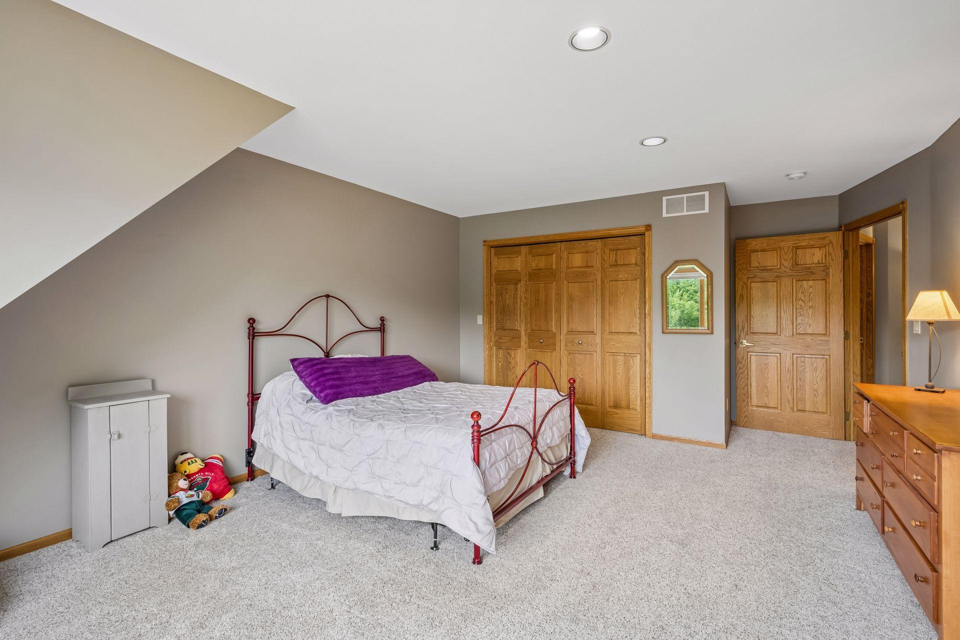 2510 Hamlin Avenue Ne Property Photo 49