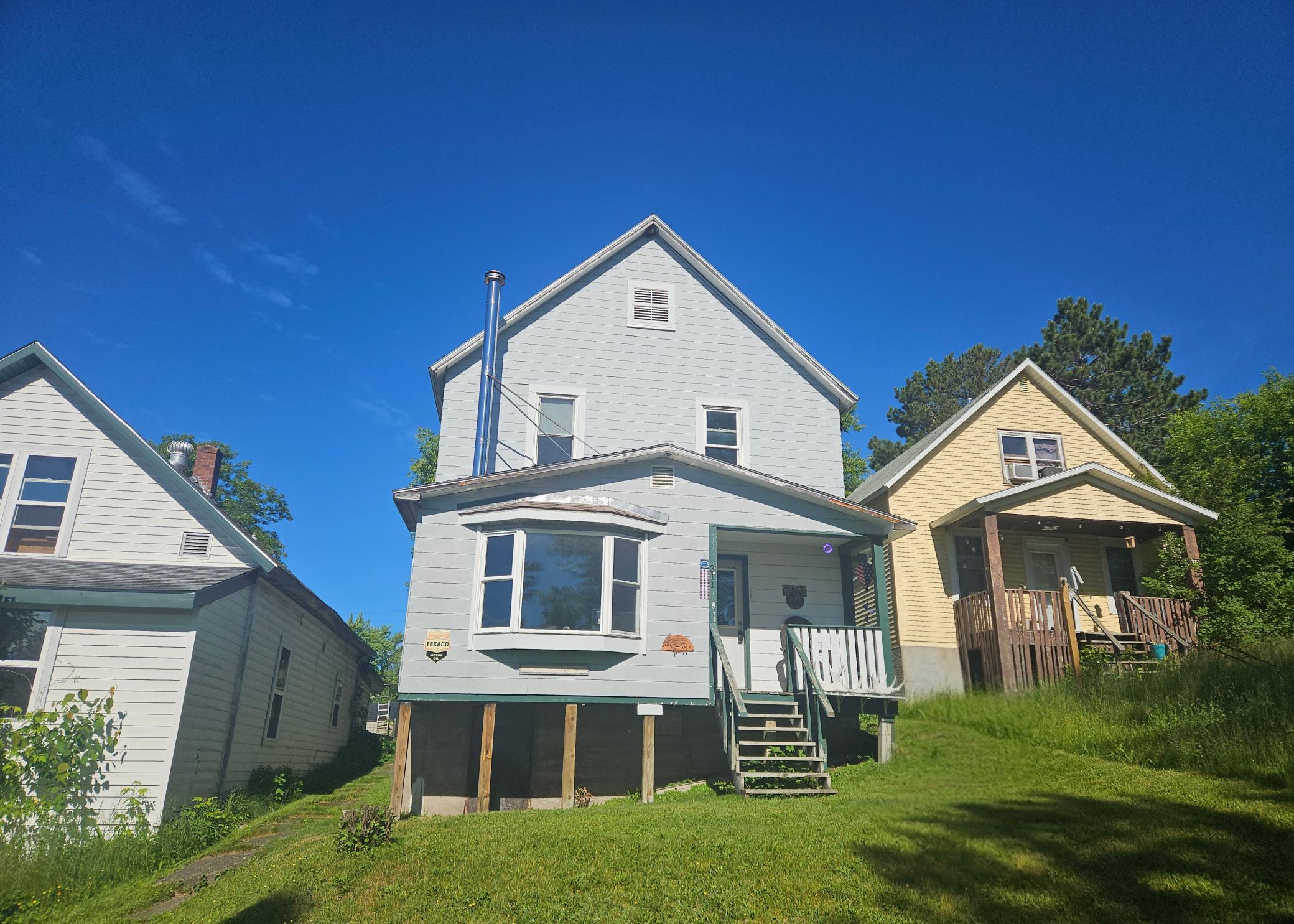 311 River Street Property Photo 2