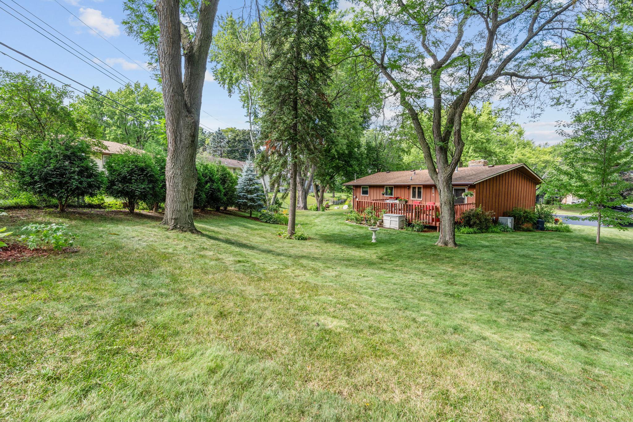 6041 Sumter Place N Property Photo 13