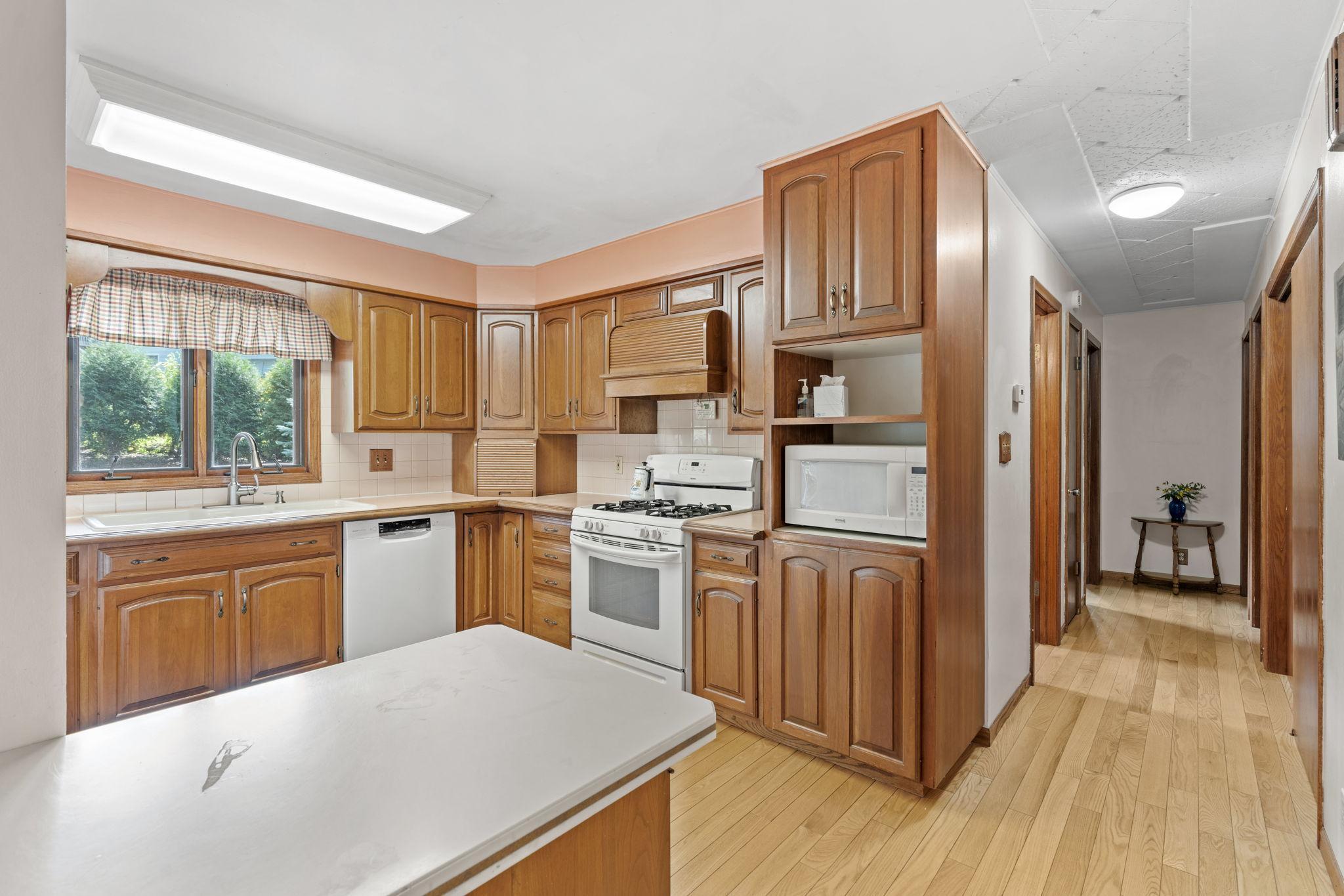 6041 Sumter Place N Property Photo 23
