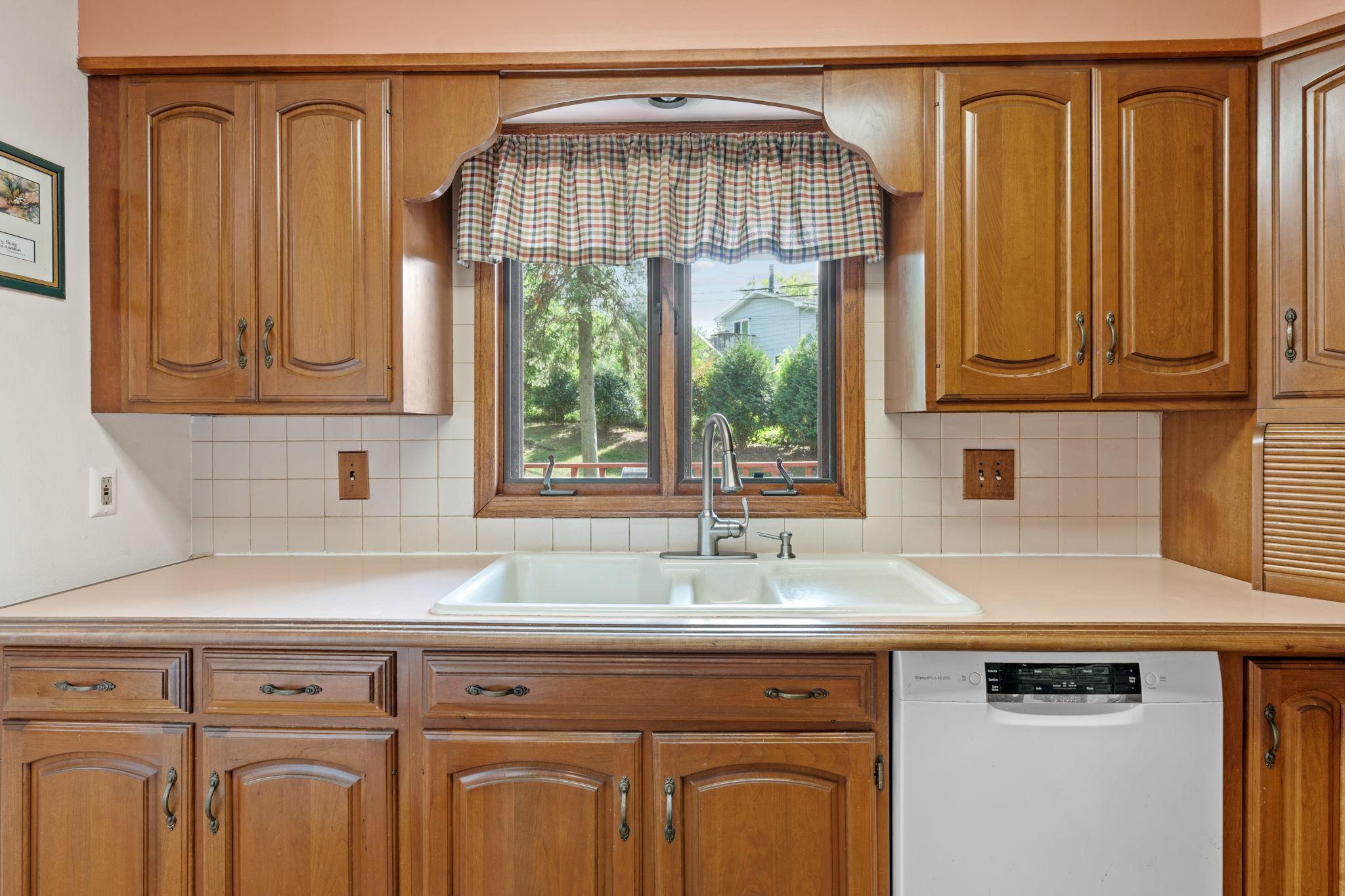 6041 Sumter Place N Property Photo 24