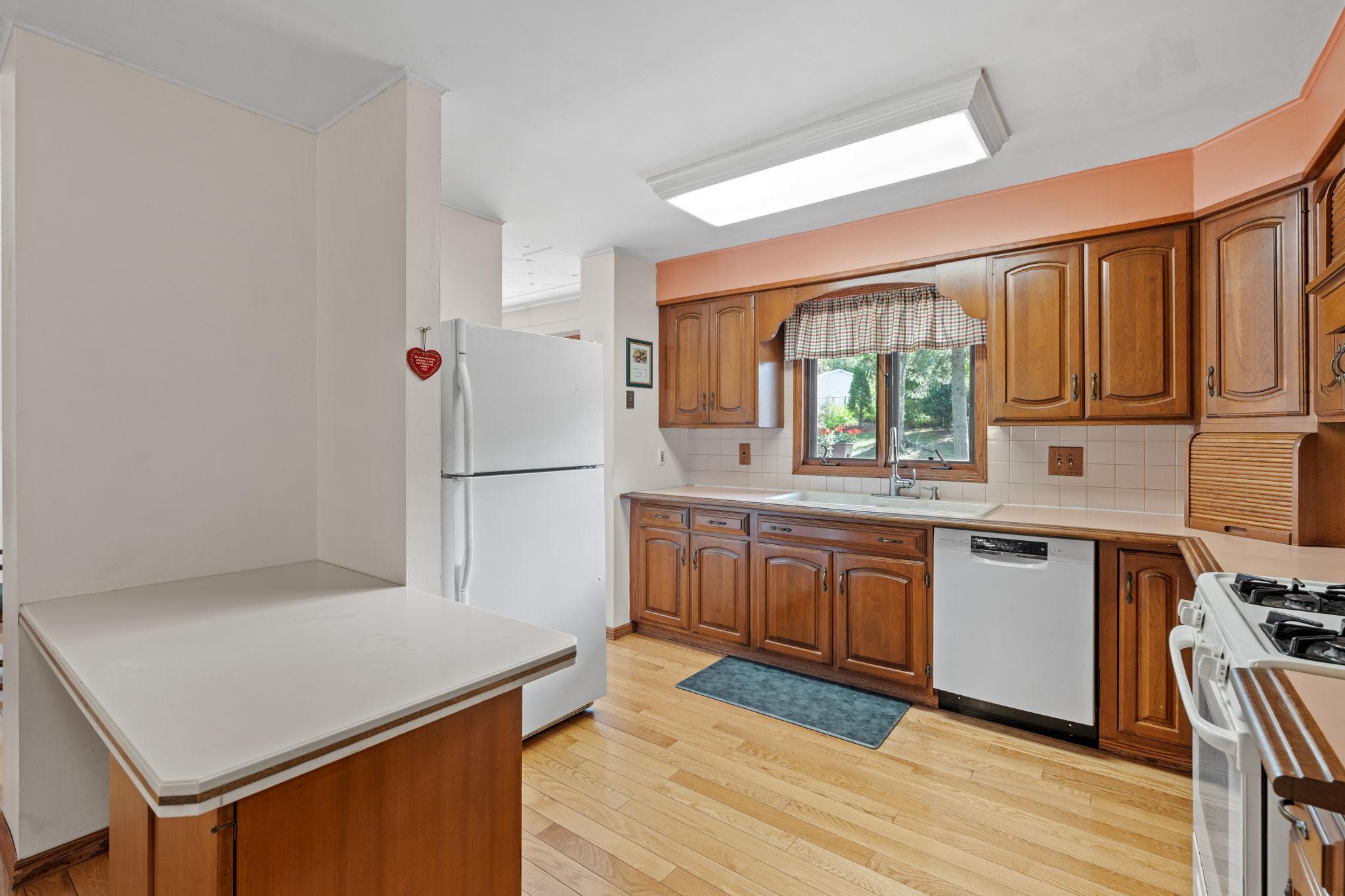 6041 Sumter Place N Property Photo 26