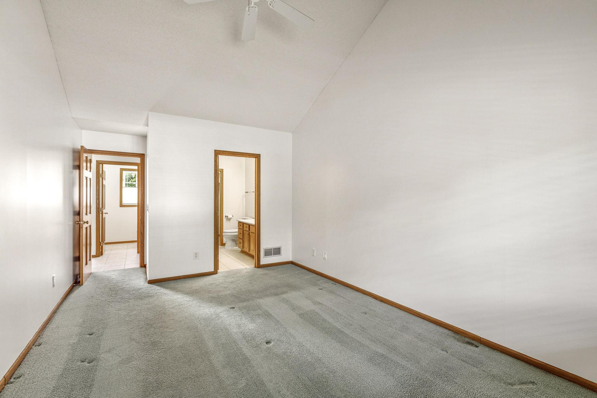 13024 Garrett Lane Property Photo 27