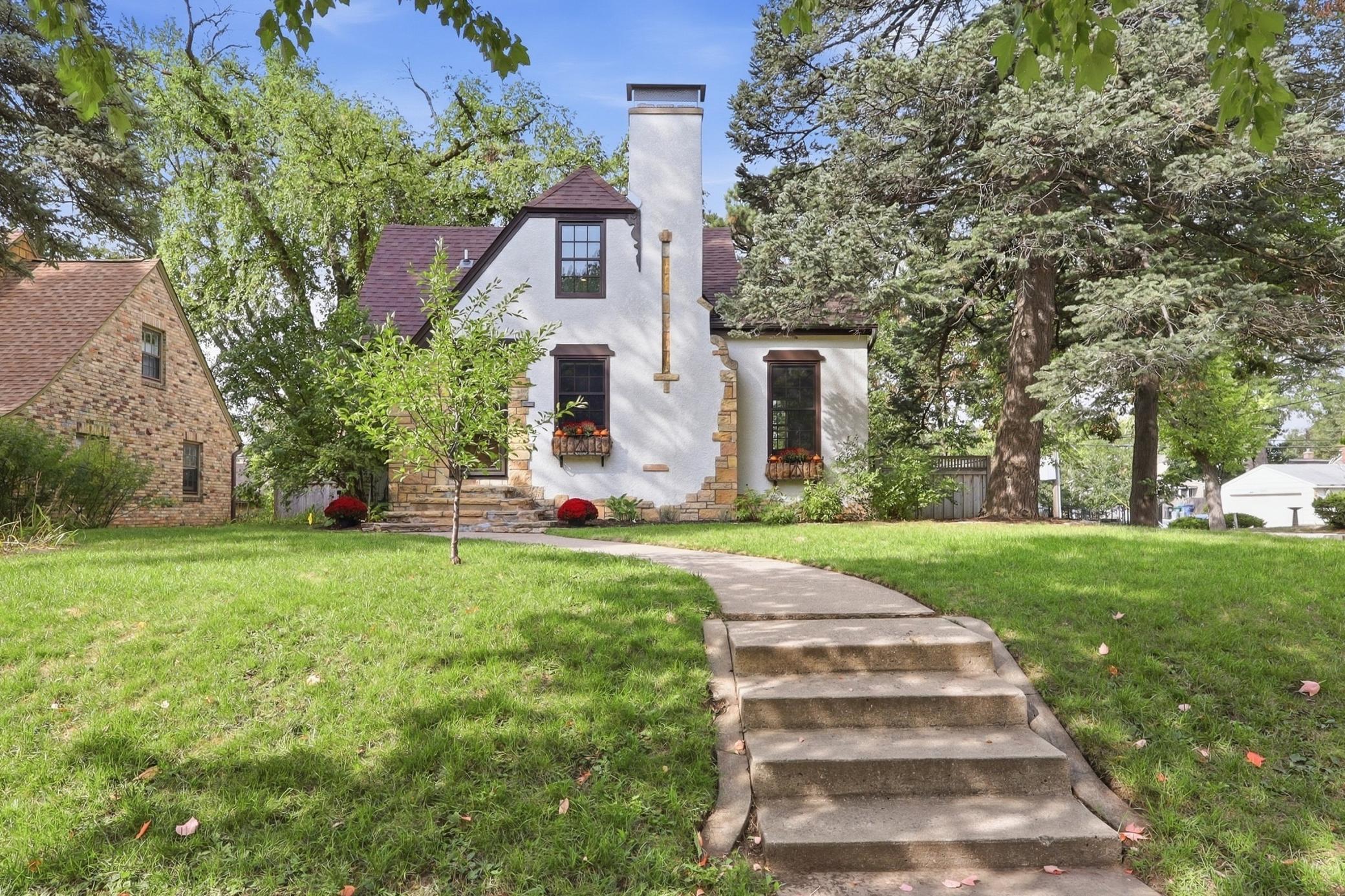 5600 Dupont Avenue S Property Photo 1