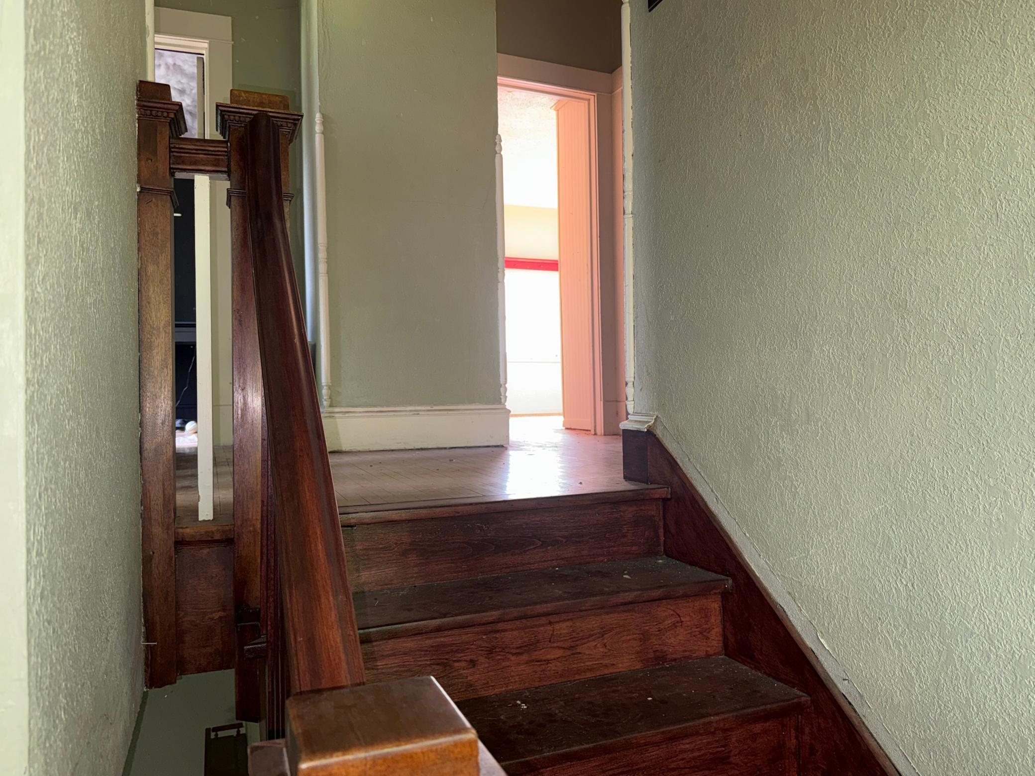 305 Main Street Property Photo 16