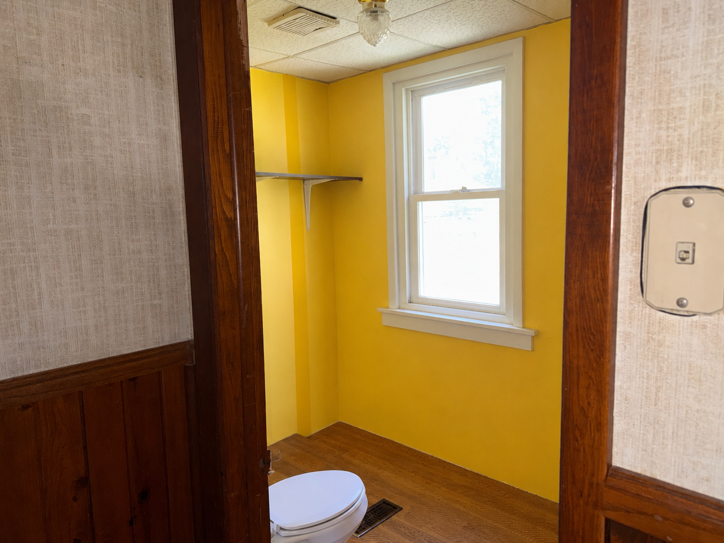 305 Main Street Property Photo 17