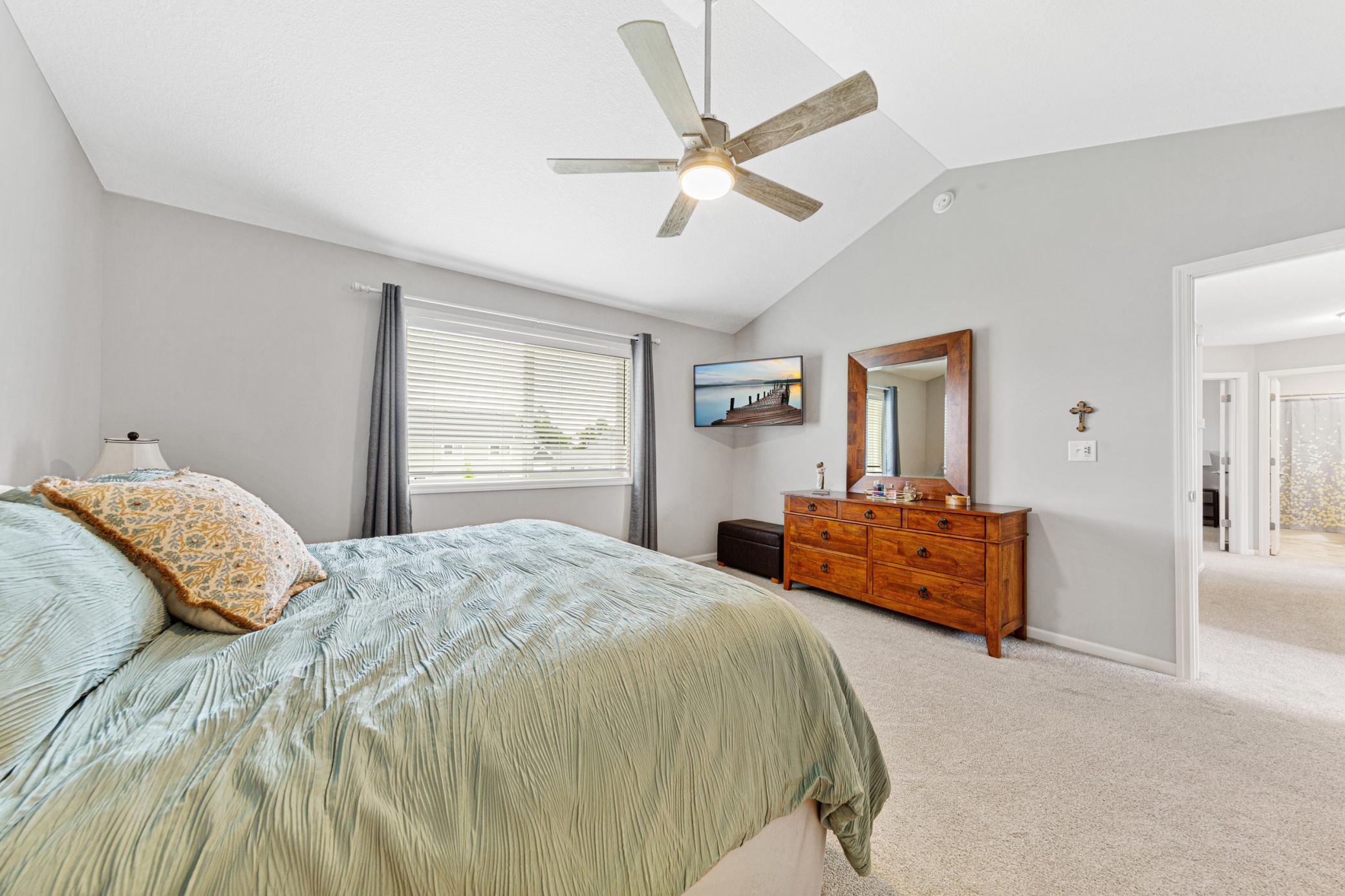 17821 Meadows Way Se Property Photo 79