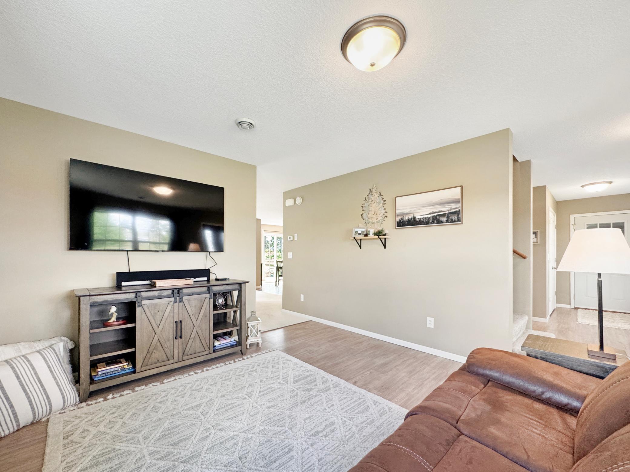 8035 Moidore Drive Nw Property Photo 15