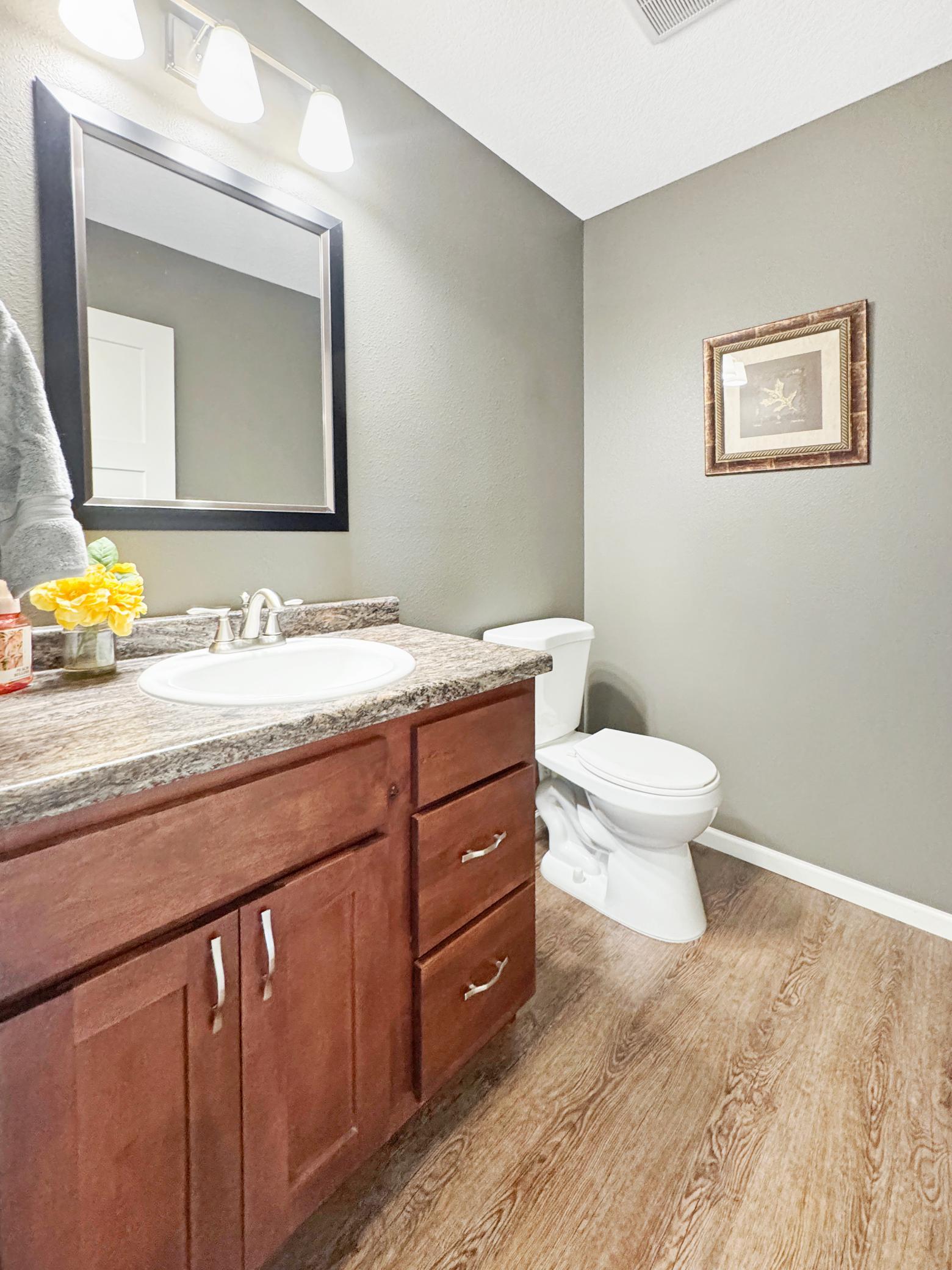 8035 Moidore Drive Nw Property Photo 18