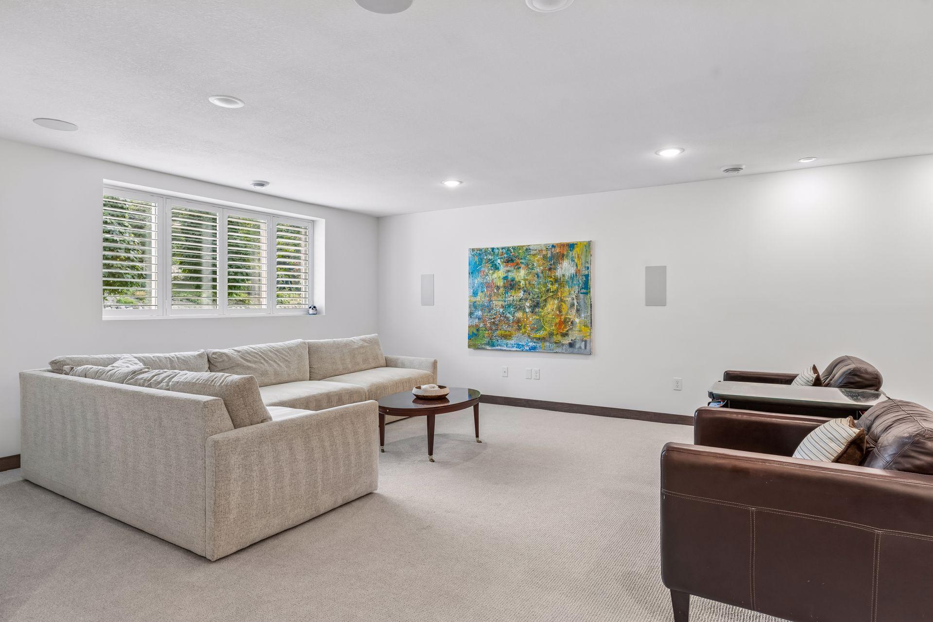 5 Deerwood Lane N Property Photo 37