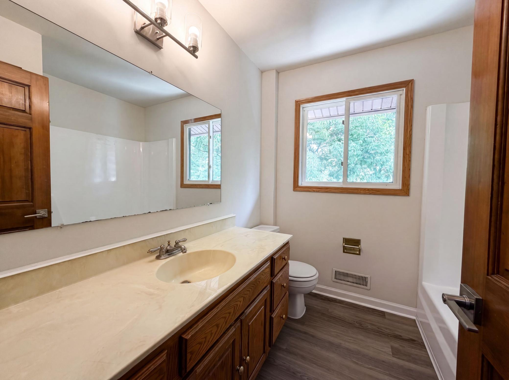13637 Heather Hills Drive Property Photo 13