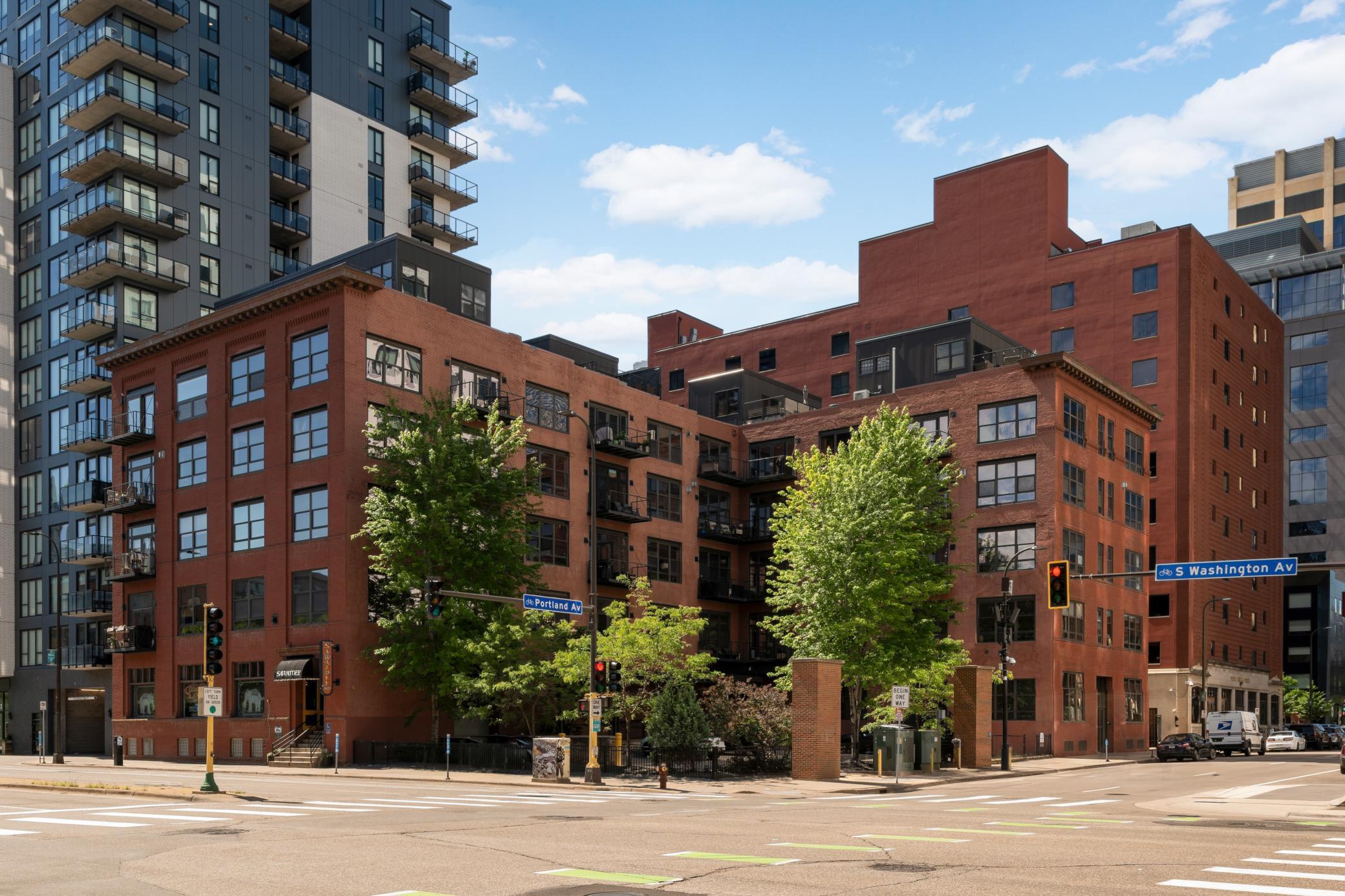 607 Washington Avenue S 204