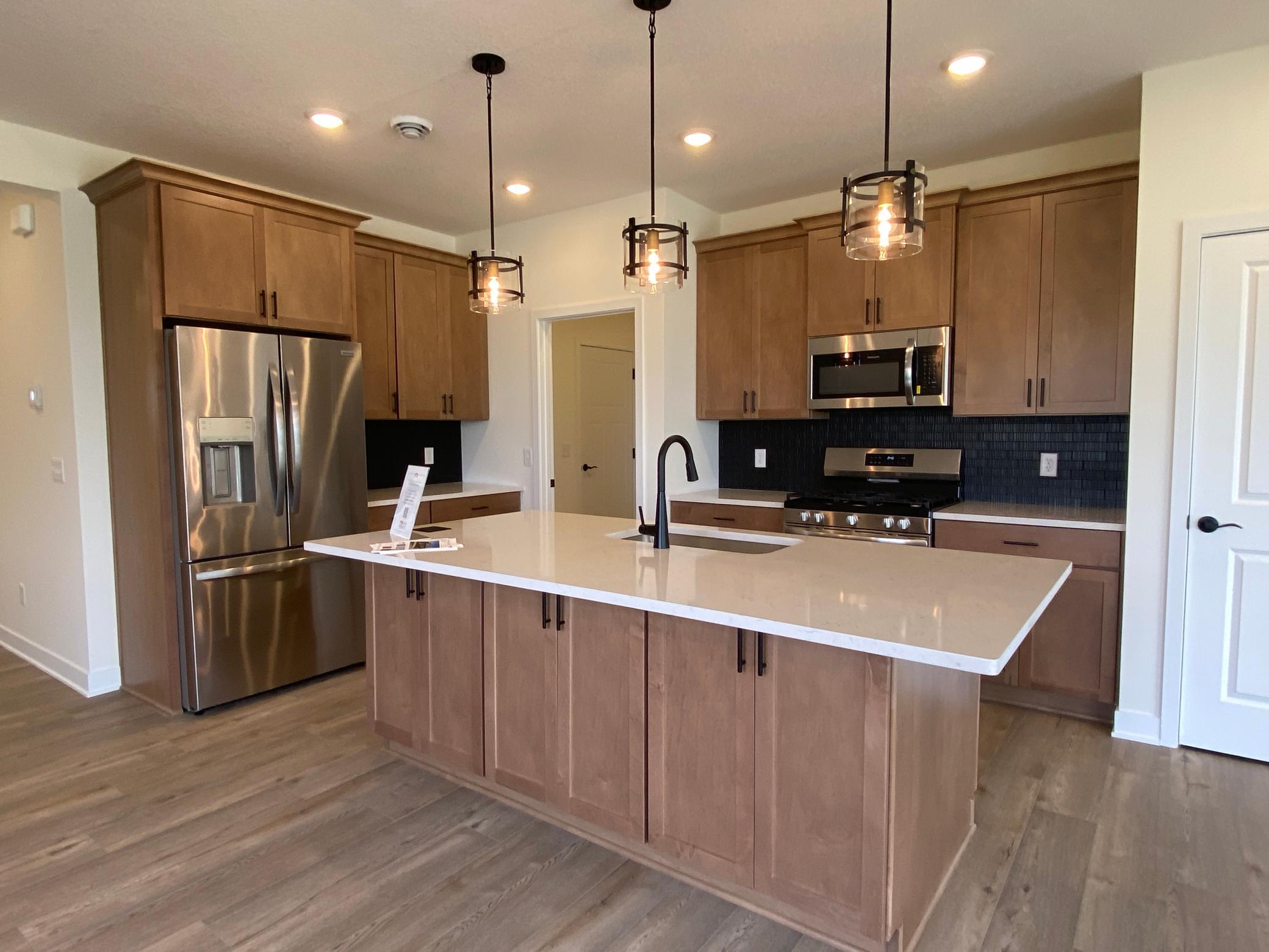 13785 Hollybrook Circle Property Photo 4