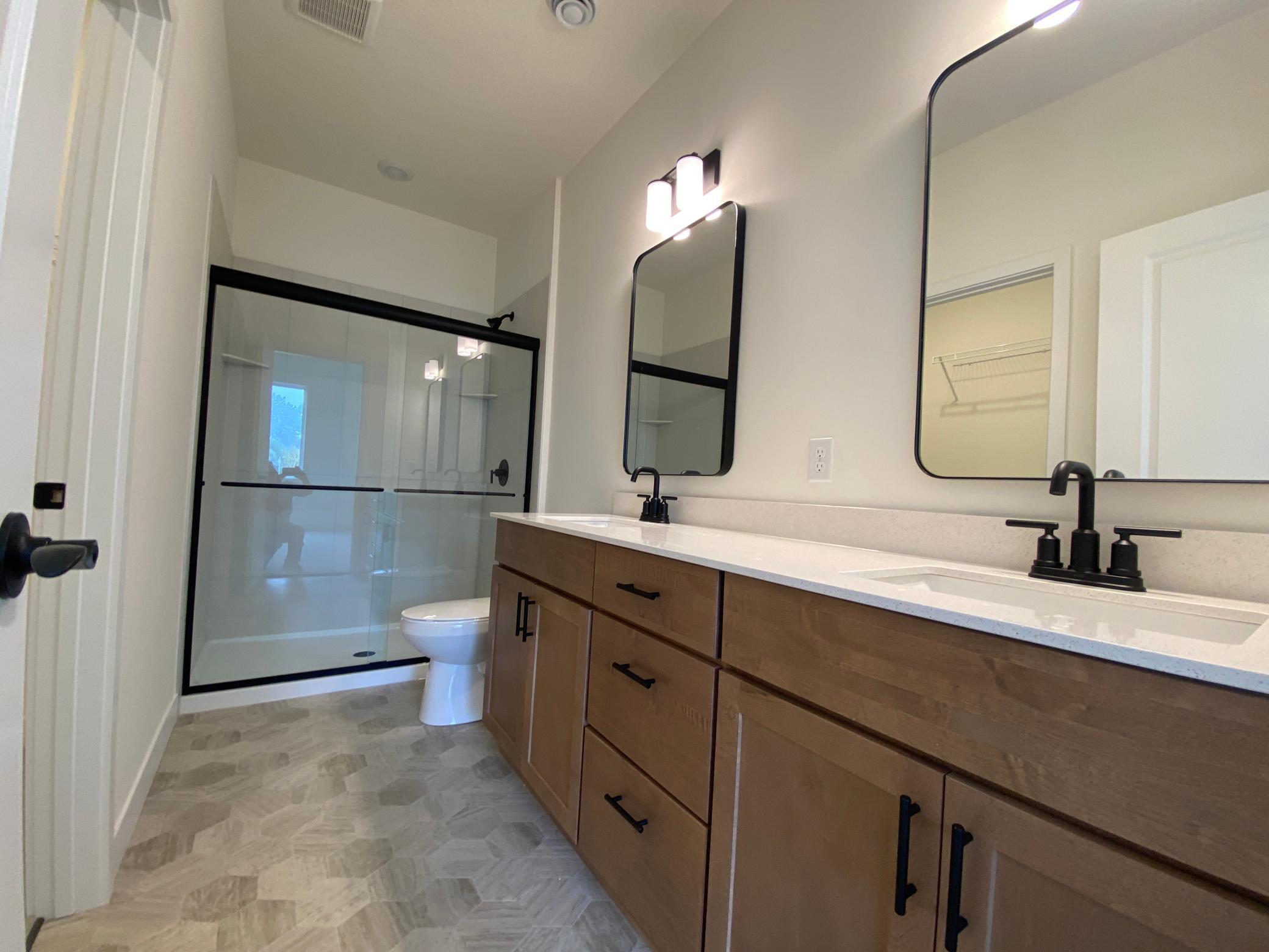 13785 Hollybrook Circle Property Photo 6