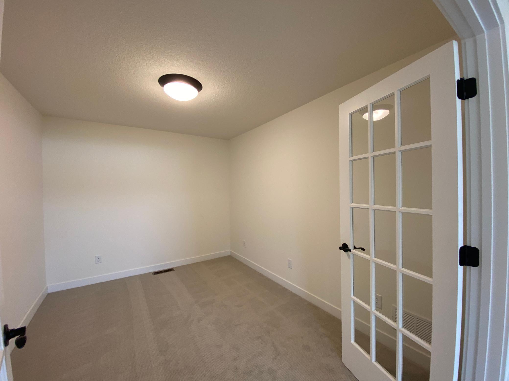 13785 Hollybrook Circle Property Photo 10