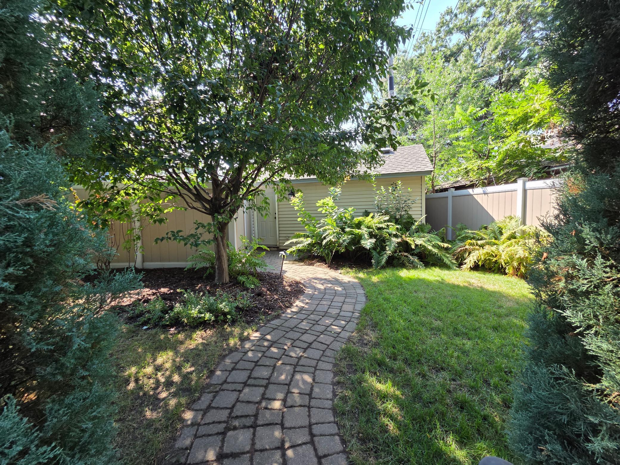 5610 37th Avenue S Property Photo 54