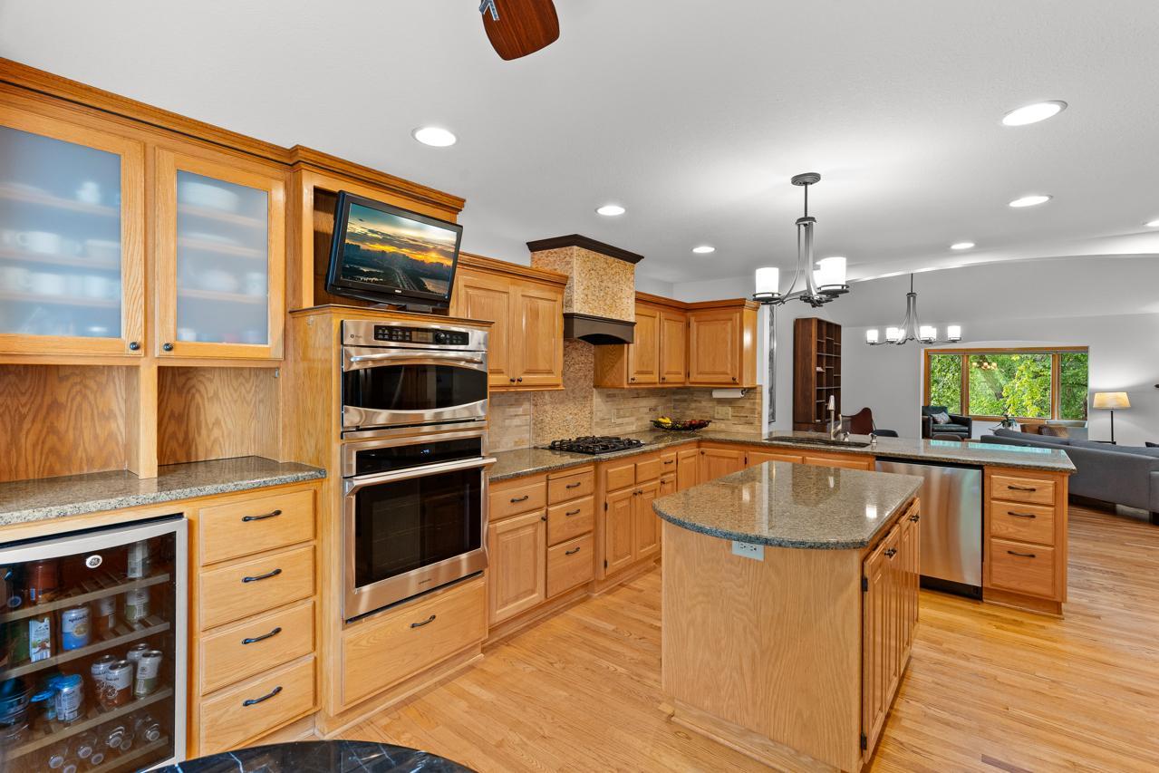 9974 Old Wagon Trail Property Photo 3