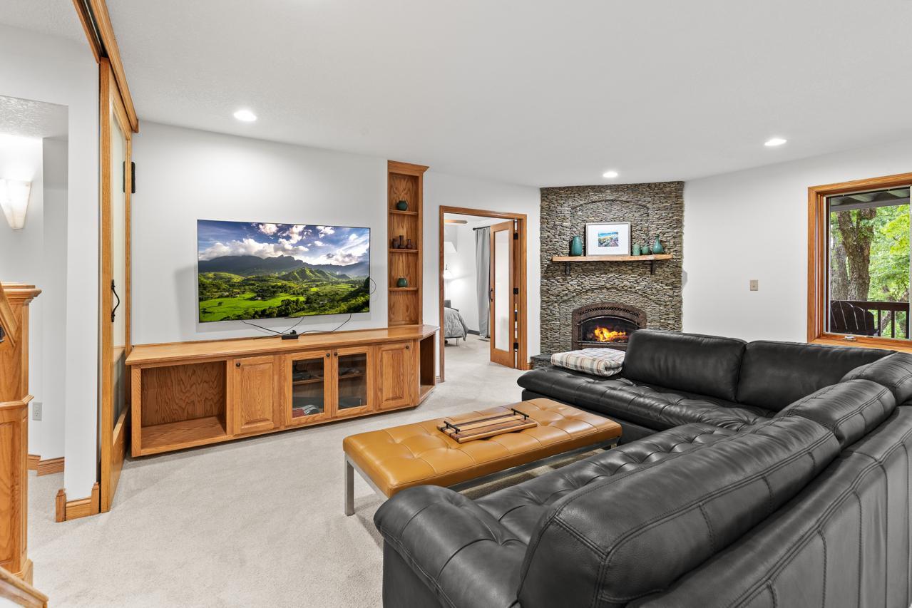 9974 Old Wagon Trail Property Photo 32