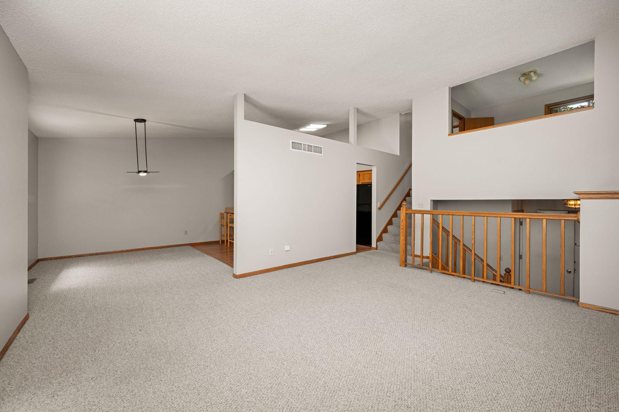17847 Evener Way Property Photo 8