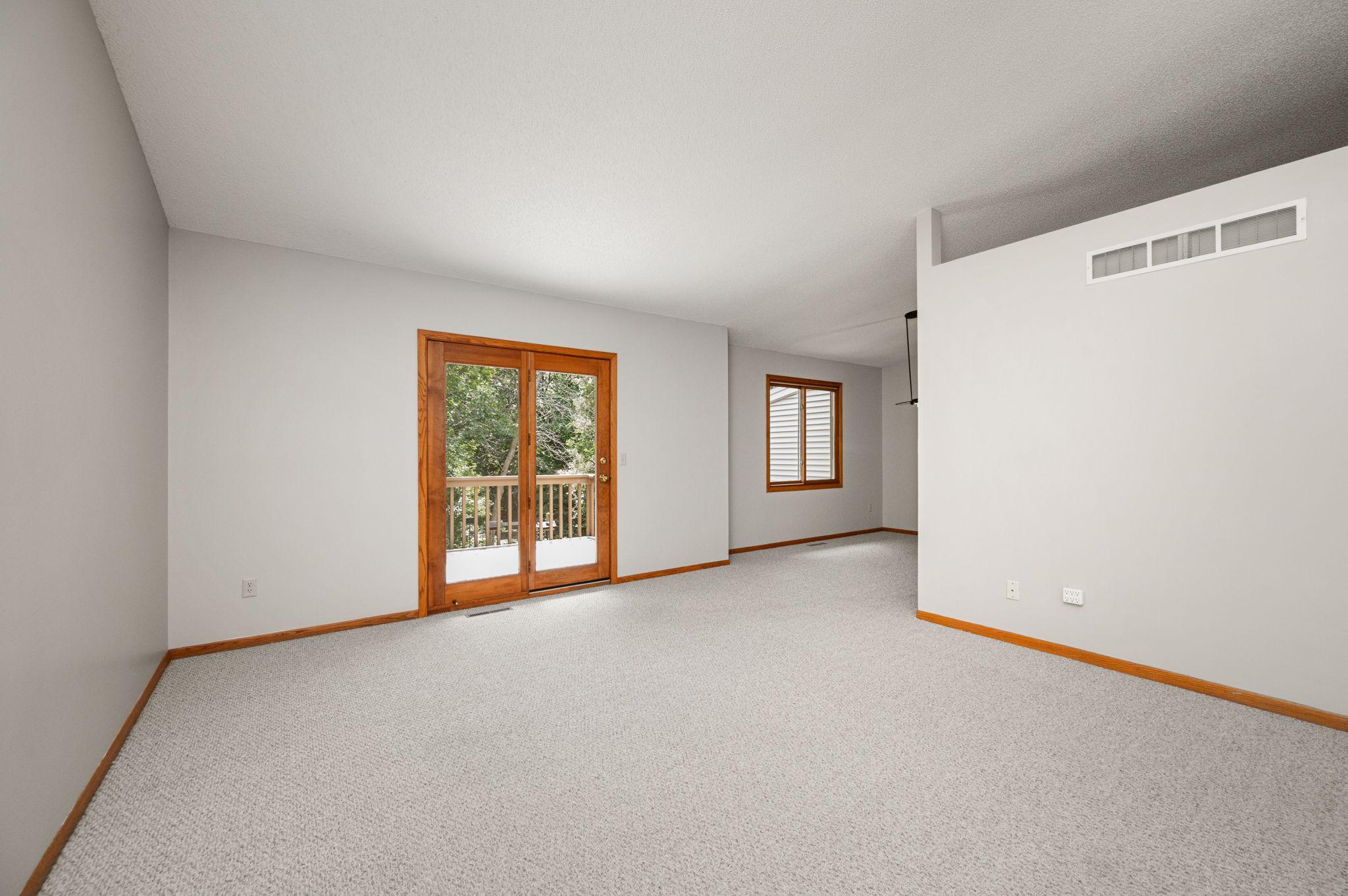 17847 Evener Way Property Photo 9