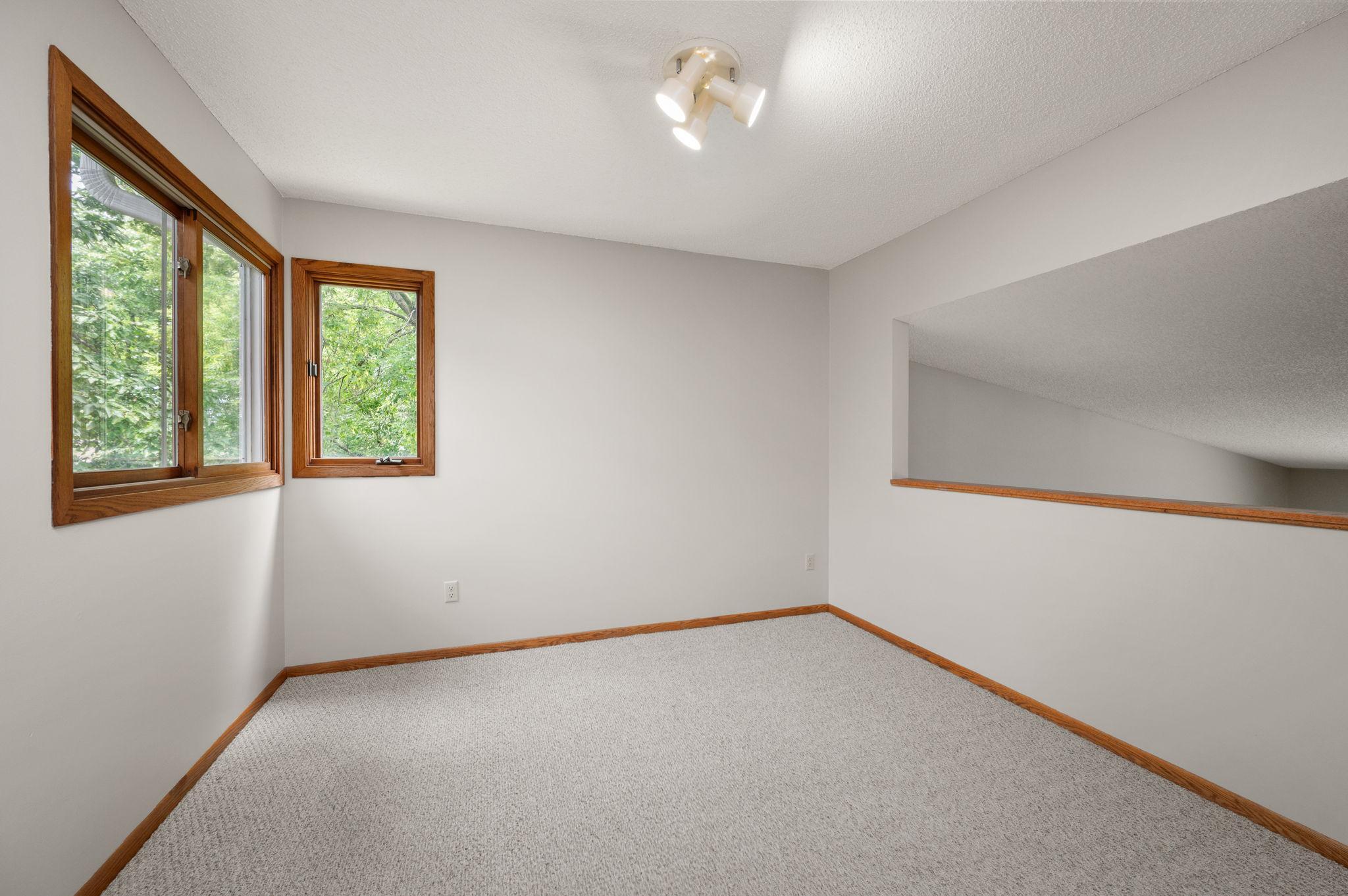 17847 Evener Way Property Photo 18