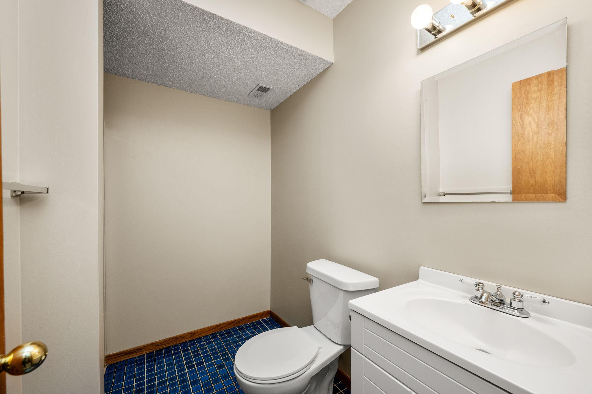 17847 Evener Way Property Photo 21