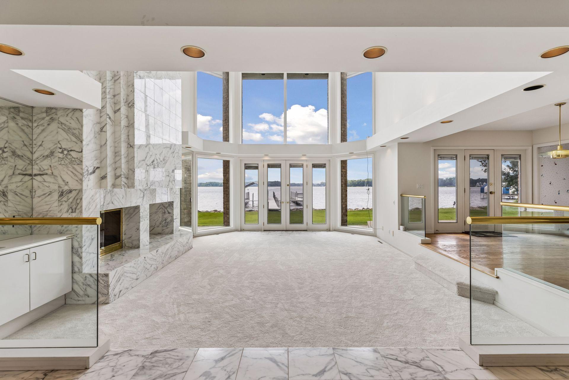 5360 Howards Point Road Property Photo 10