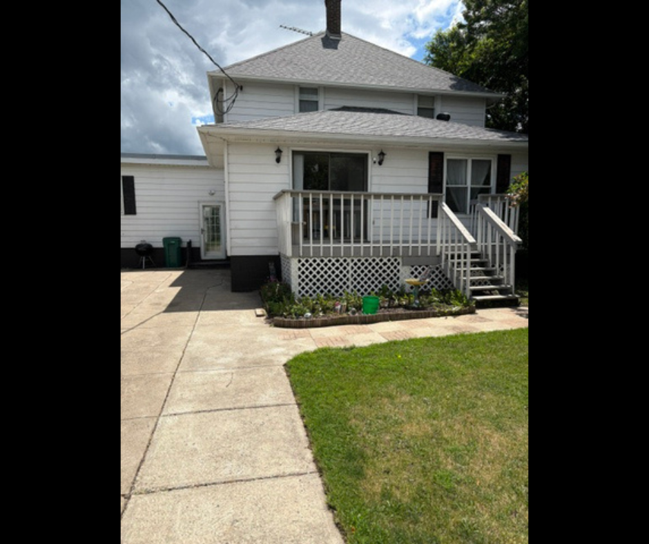 28558 80th Street Property Photo 1