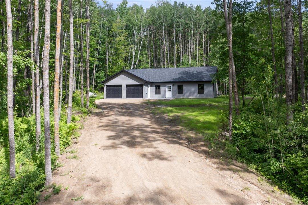 121 Ridgeway Path Property Photo 2