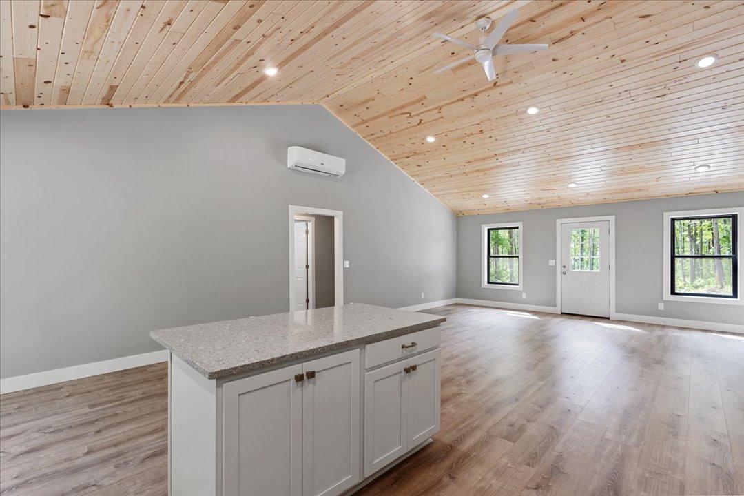 121 Ridgeway Path Property Photo 13