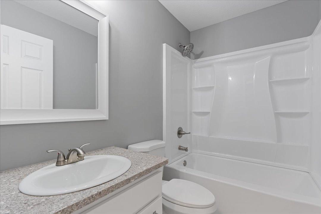 121 Ridgeway Path Property Photo 18