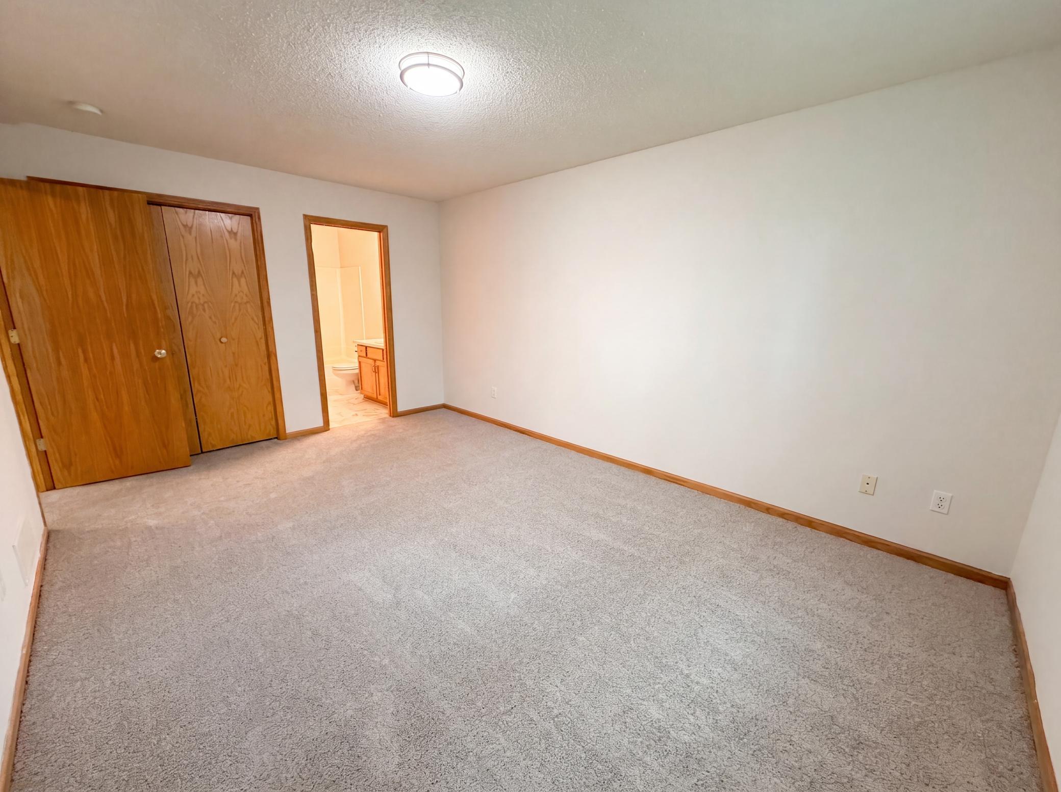 5317 140th Avenue Nw Property Photo 12