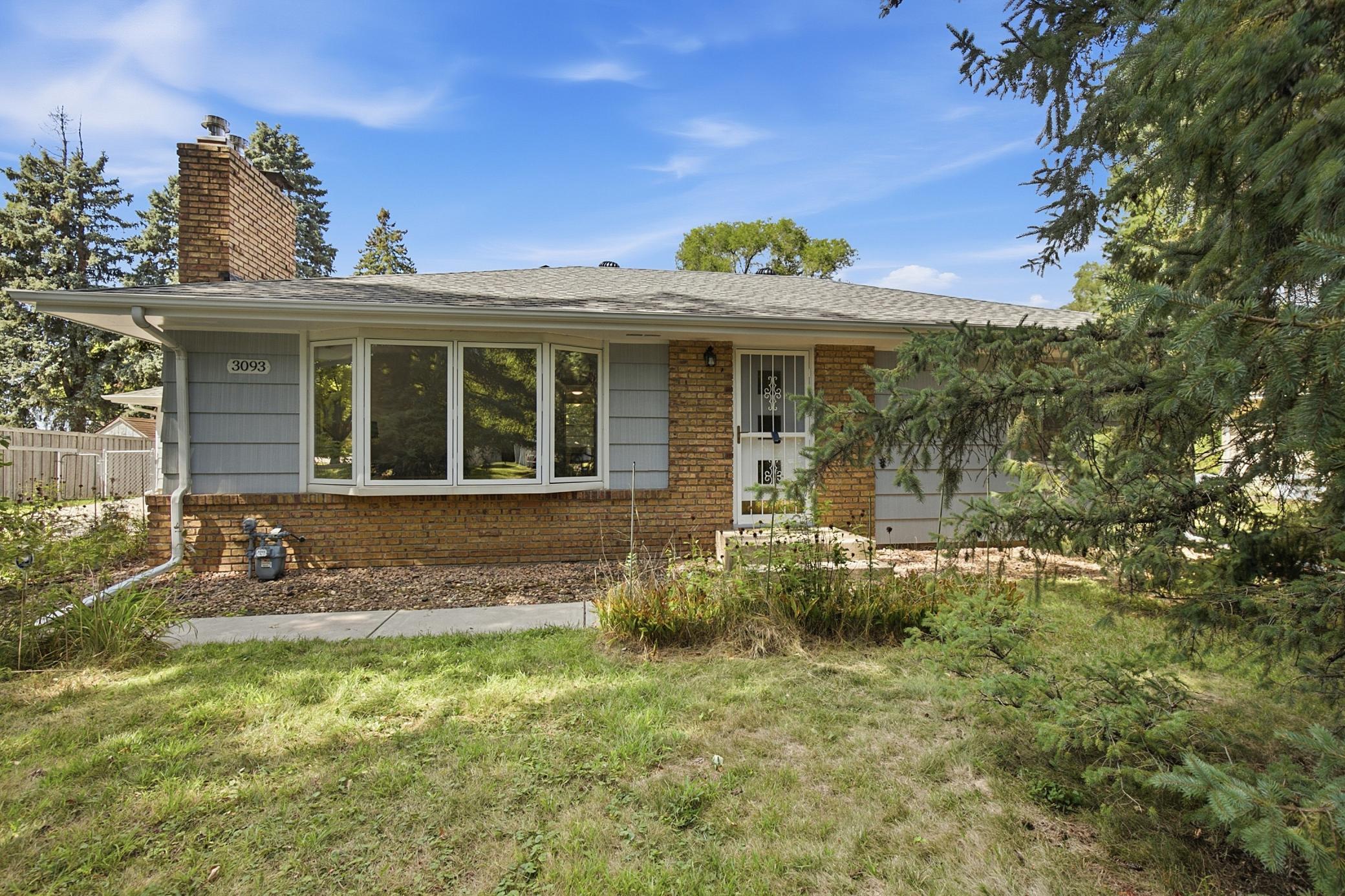 3093 Wilder Street N Property Photo 1