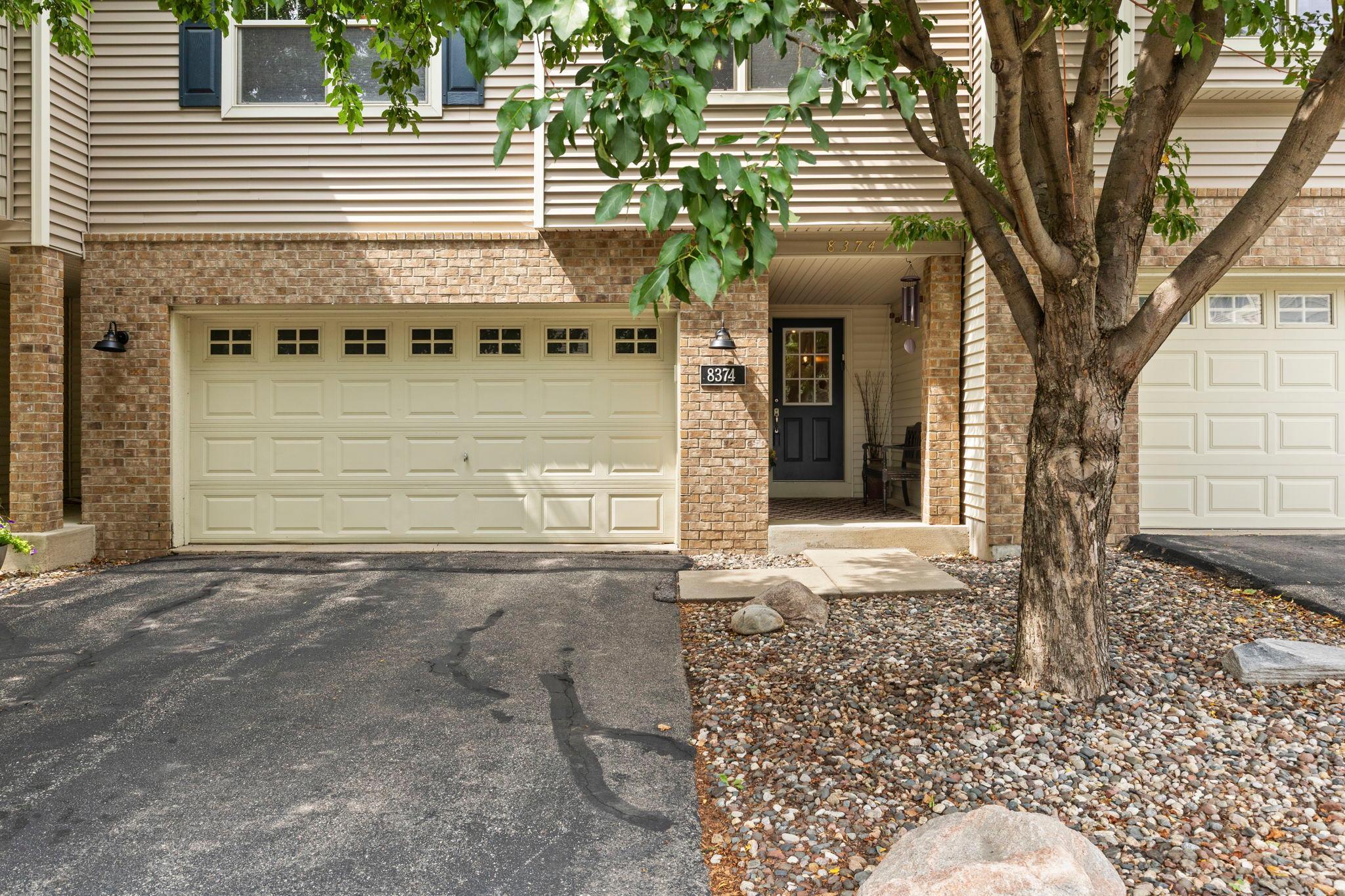 8374 Cedarview Circle Property Photo 1