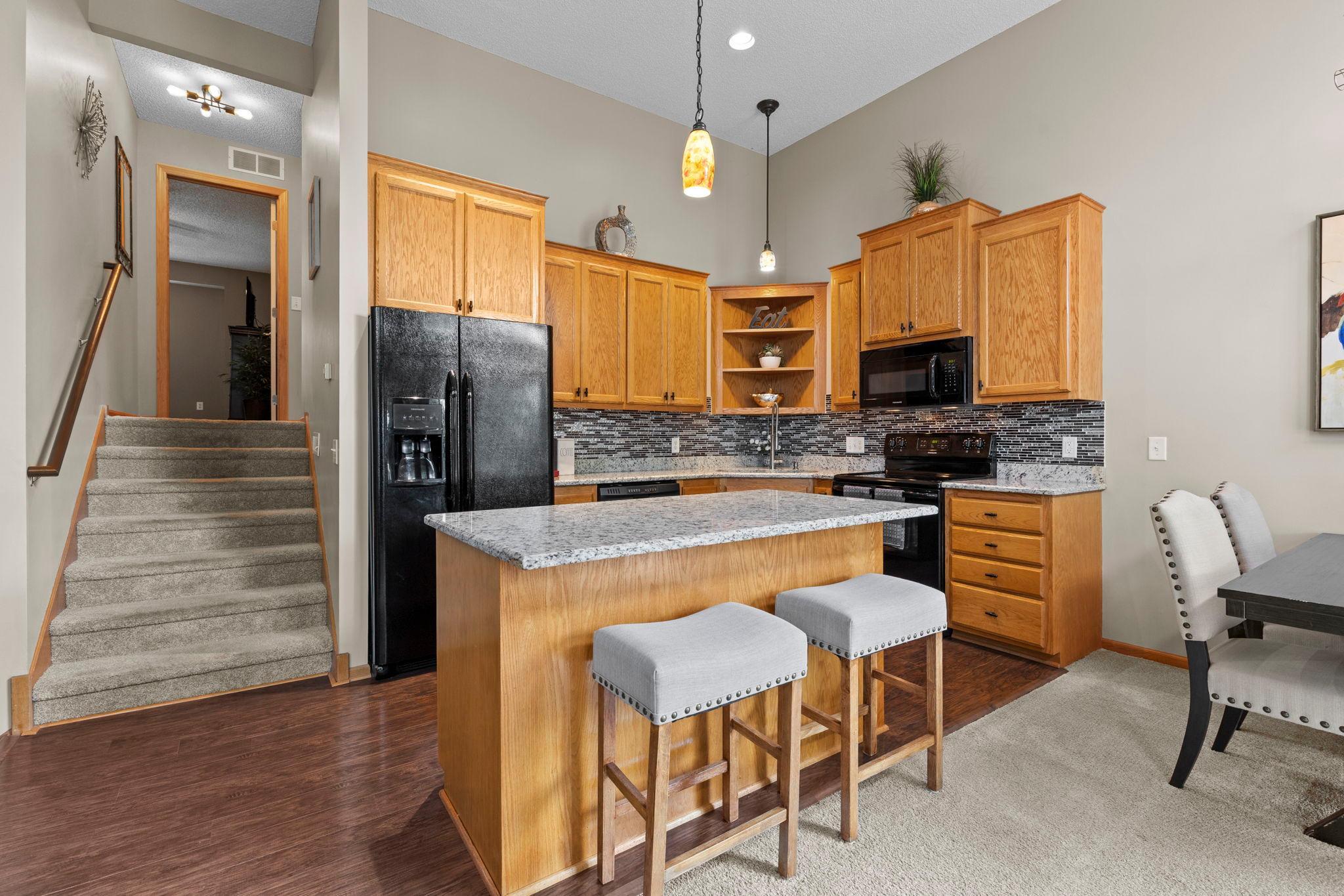 8374 Cedarview Circle Property Photo 8